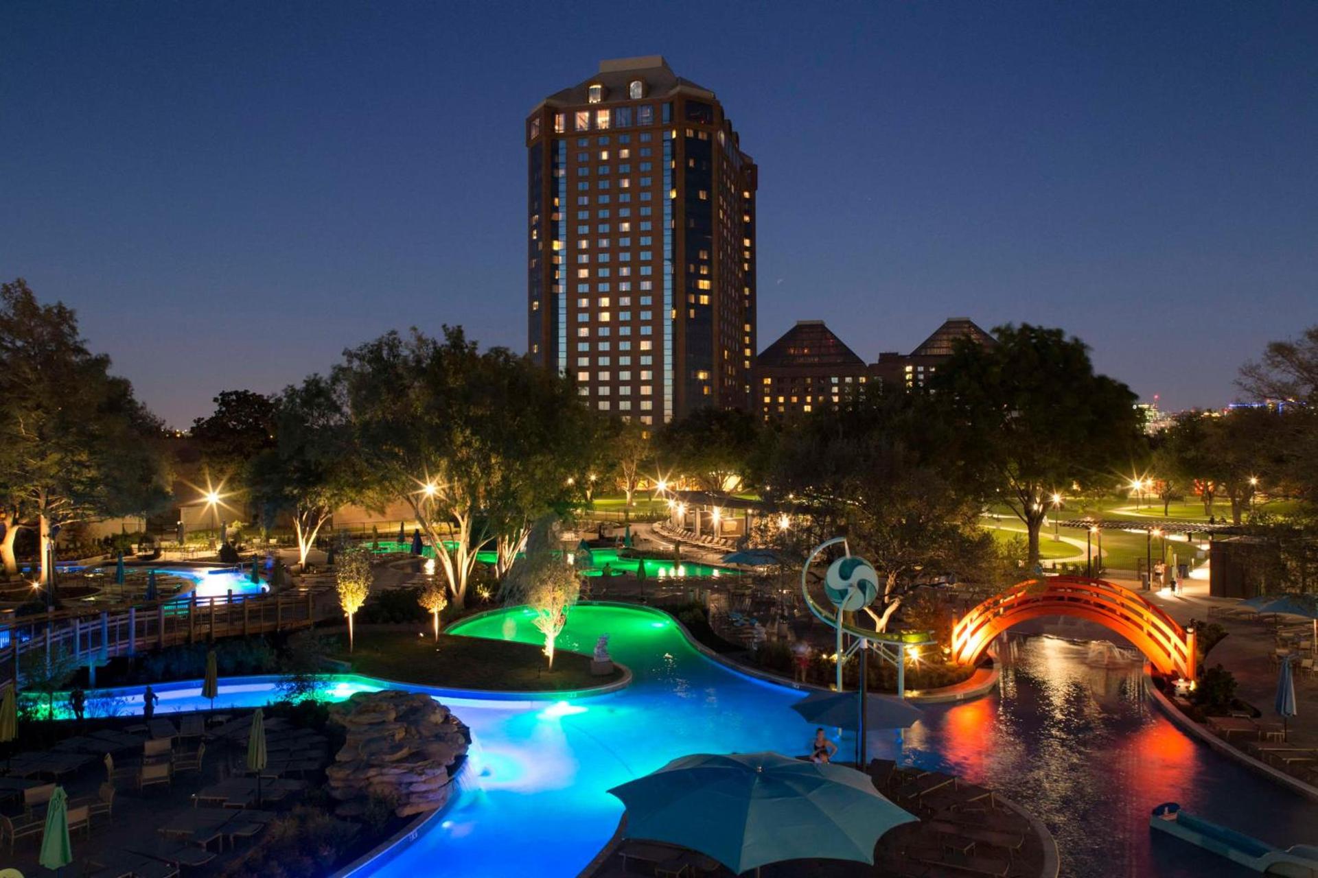 Hilton Anatole photo 7