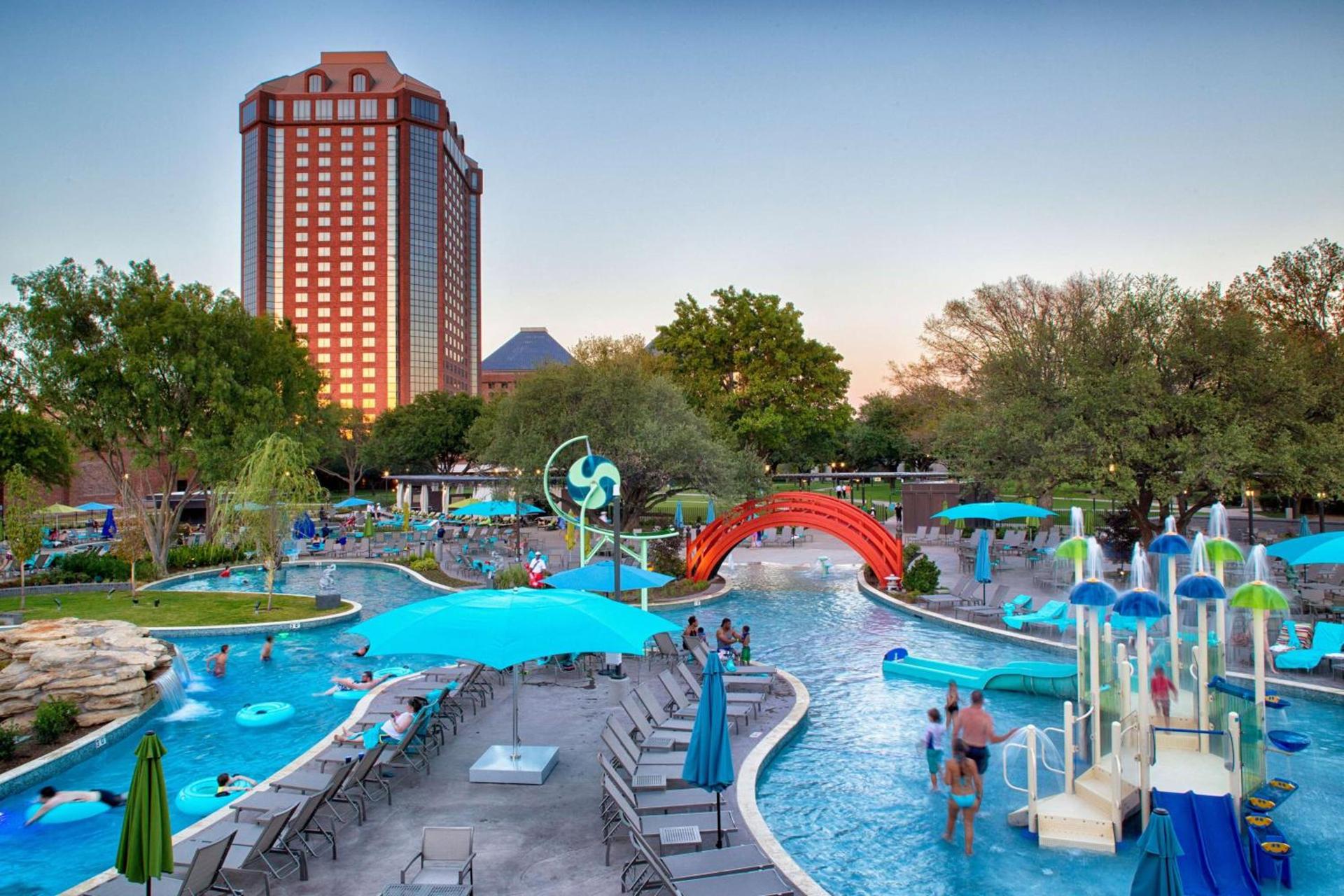 Hilton Anatole photo 28