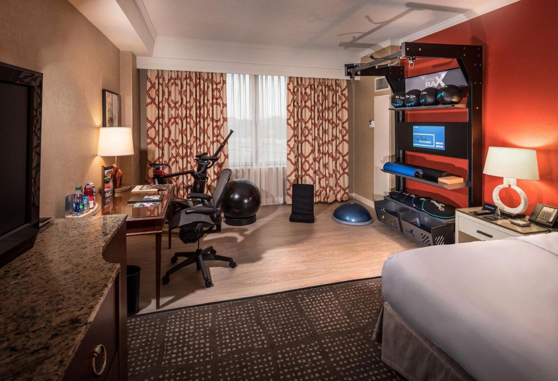 Hilton Anatole photo 92