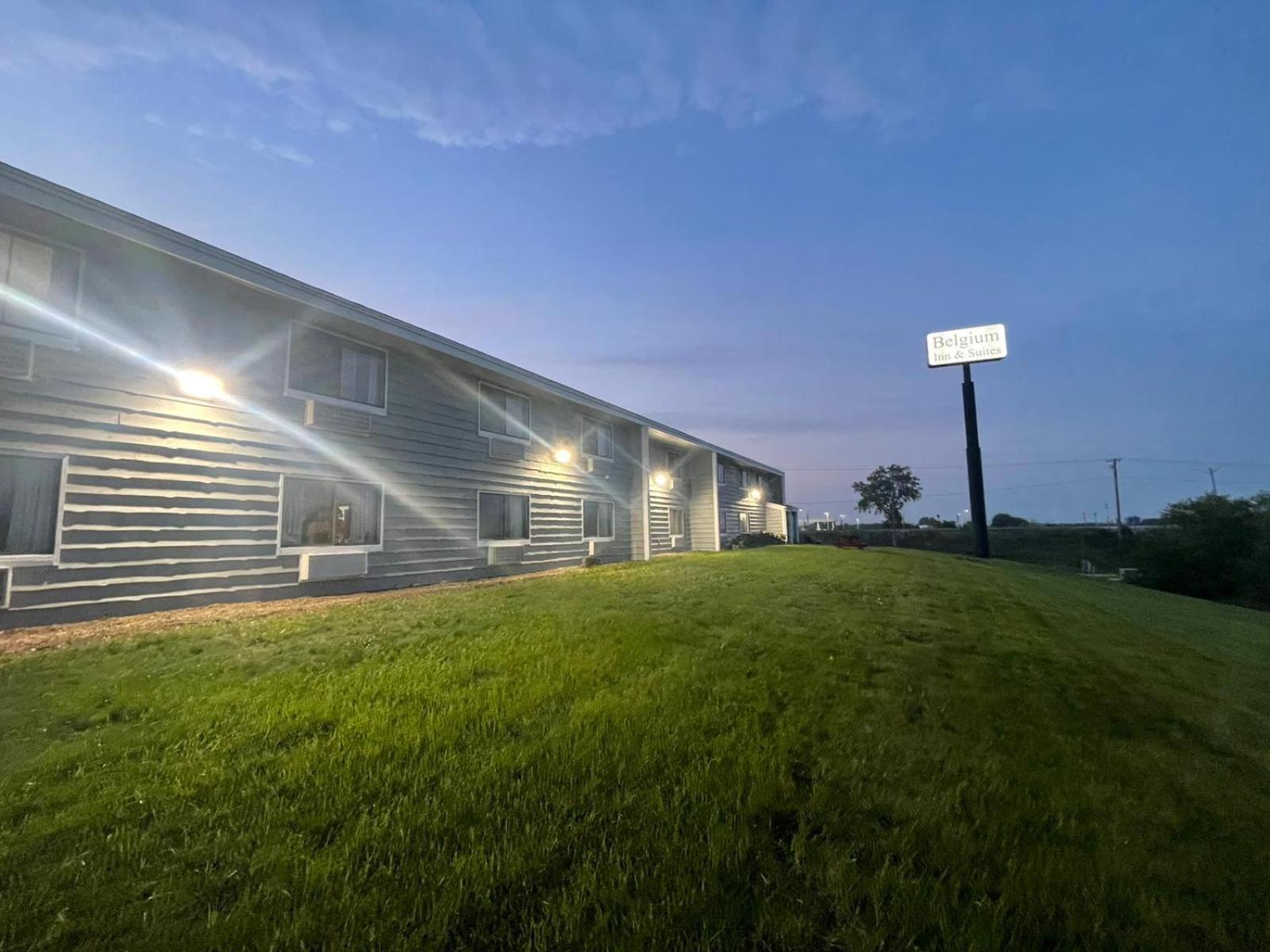 The Belgium Inn & Suites photo 19
