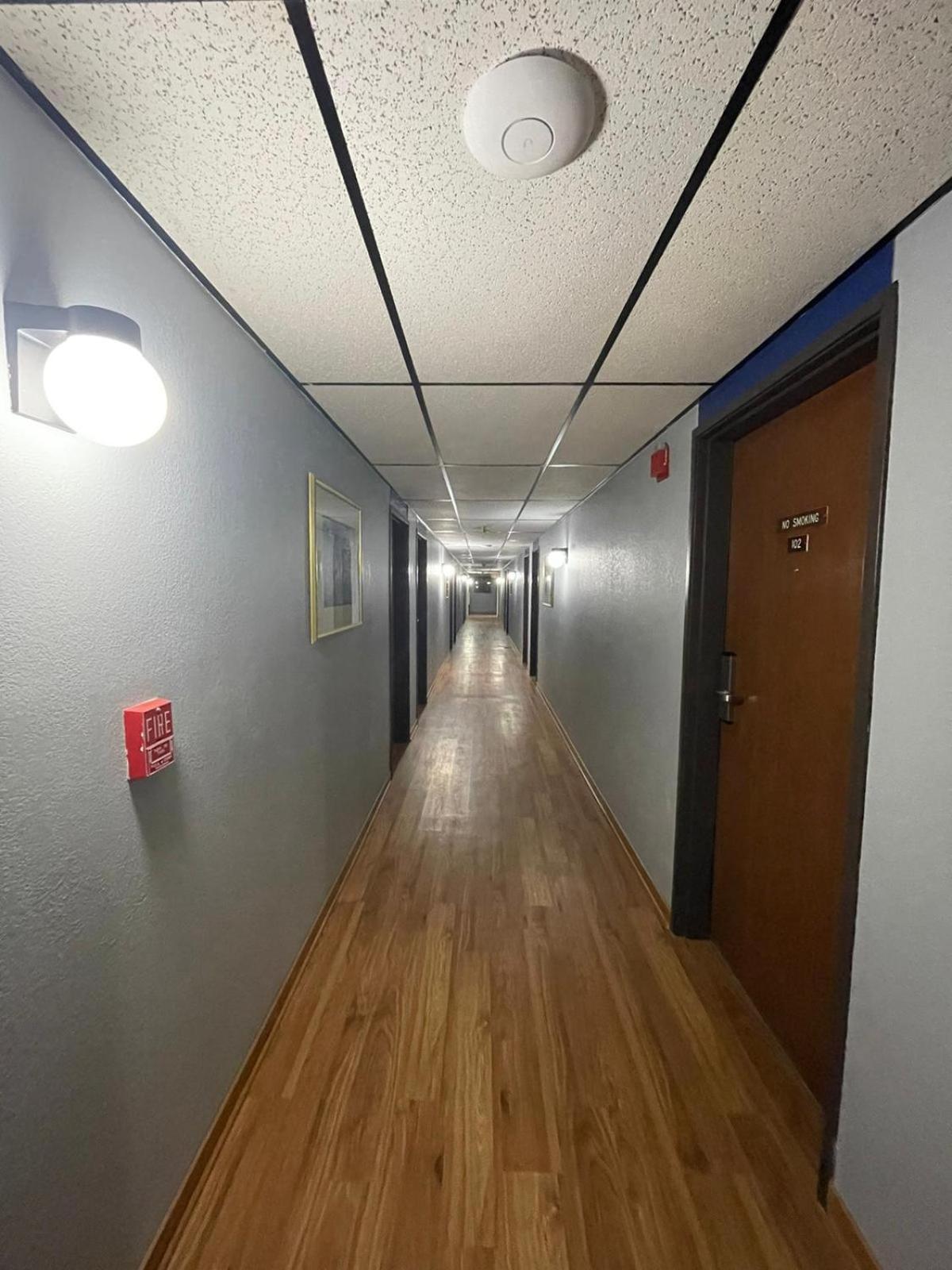 The Belgium Inn & Suites photo 16