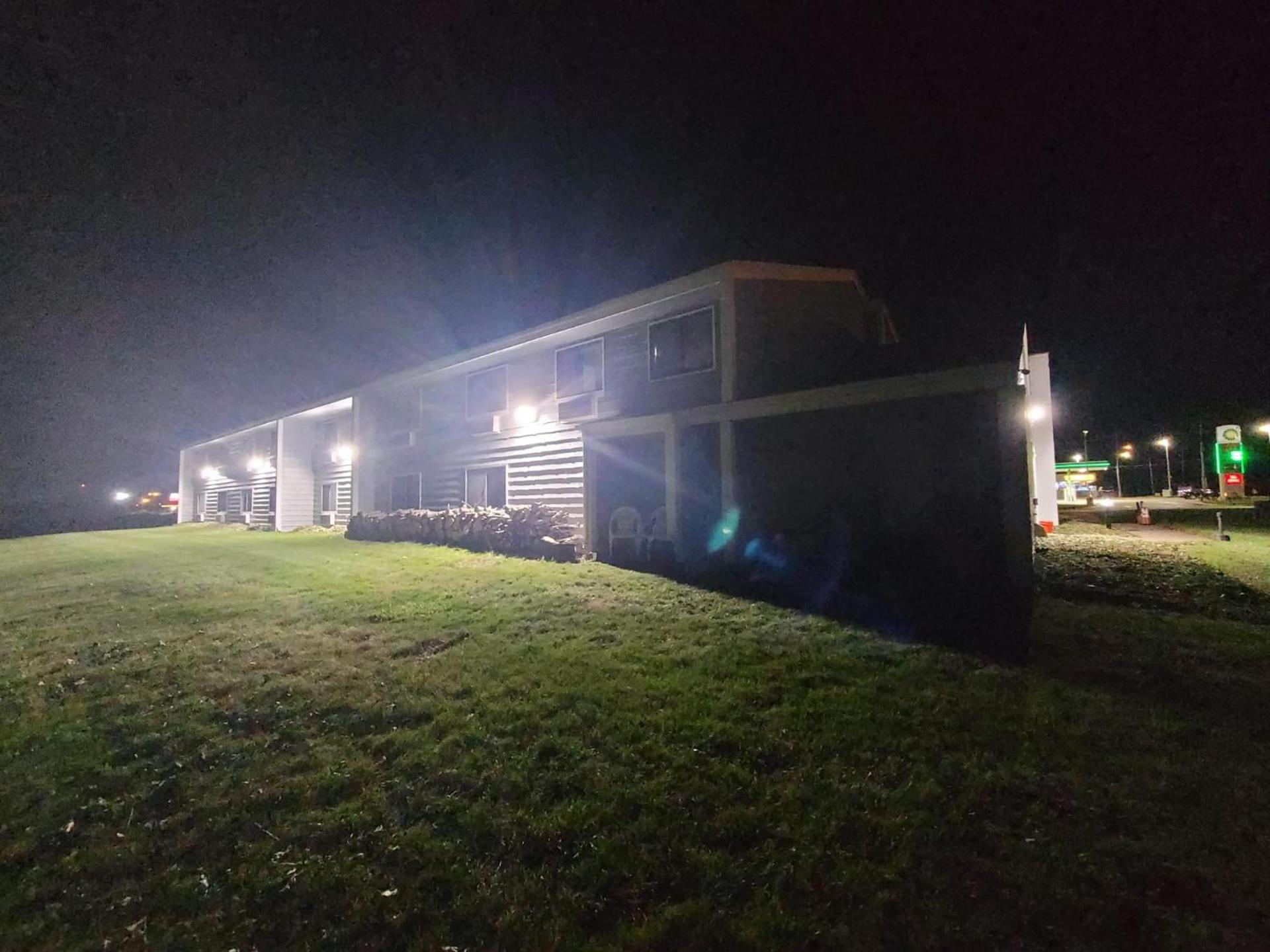The Belgium Inn & Suites photo 21