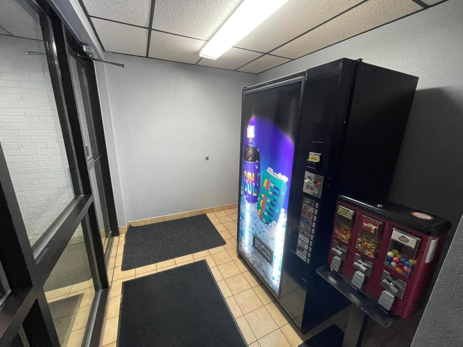 The Belgium Inn & Suites photo 23