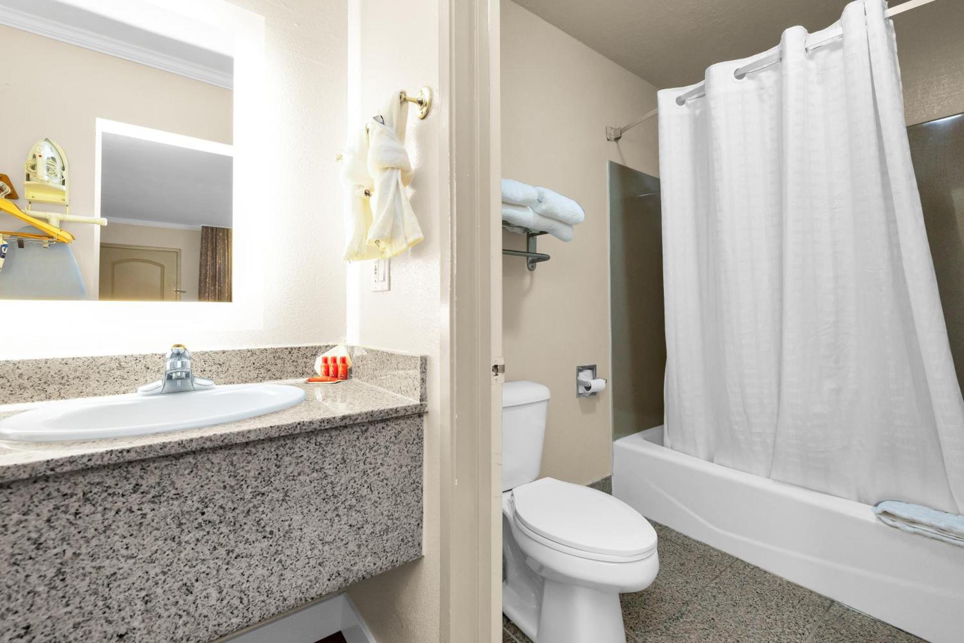 SureStay by Best Western San Francisco Marina District photo 63