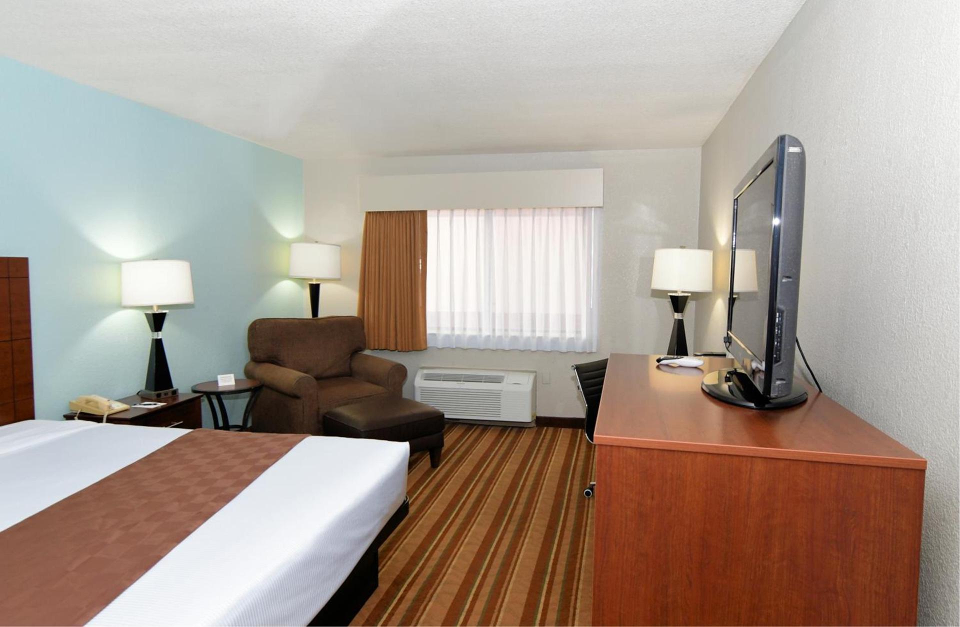 Rock Island Inn & Suites Marshalltown photo 35