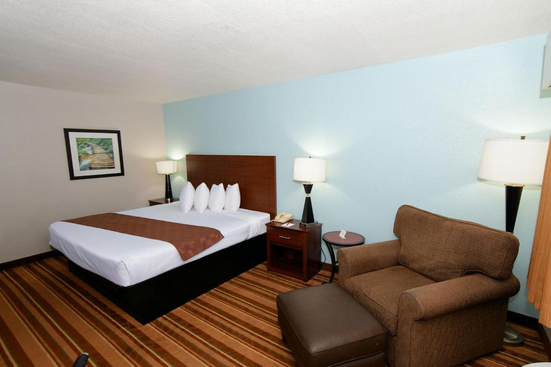 Rock Island Inn & Suites Marshalltown photo 37