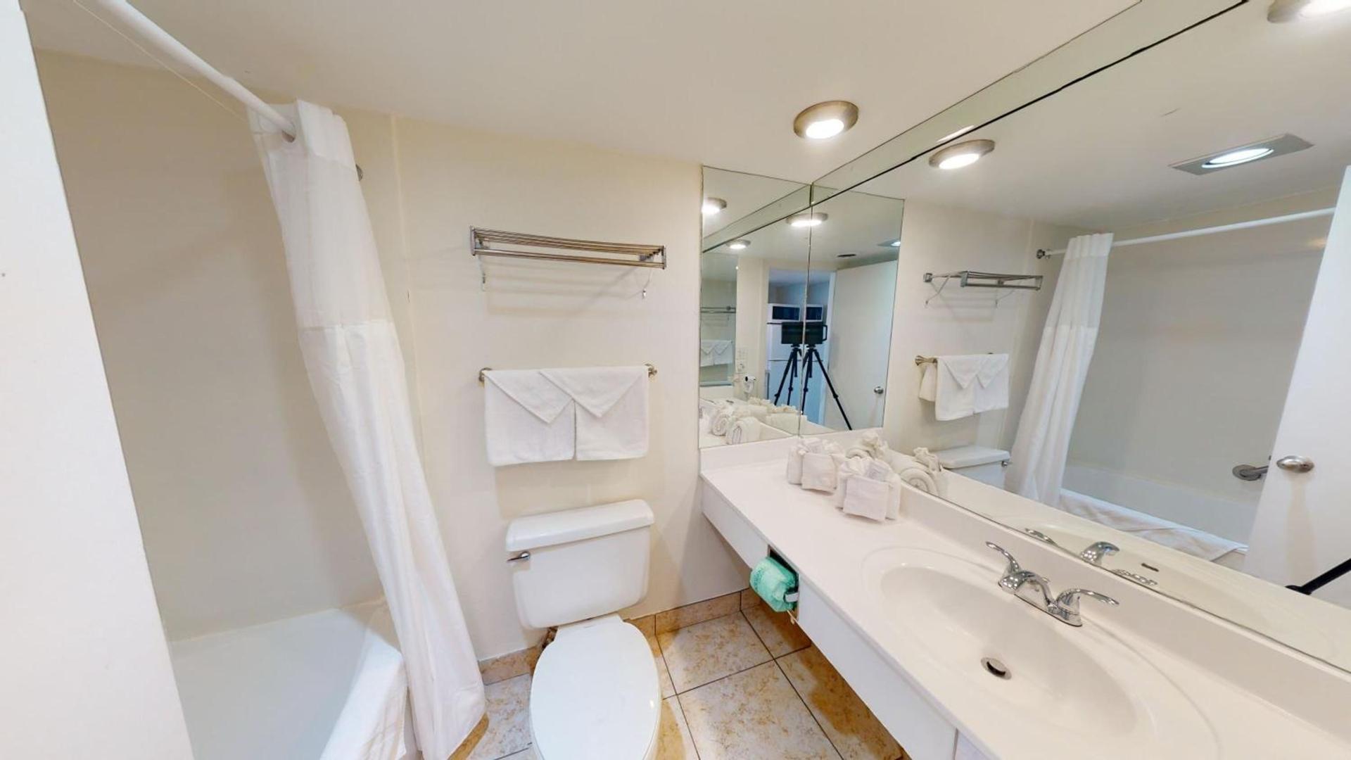 Willow Bay Resort photo 7