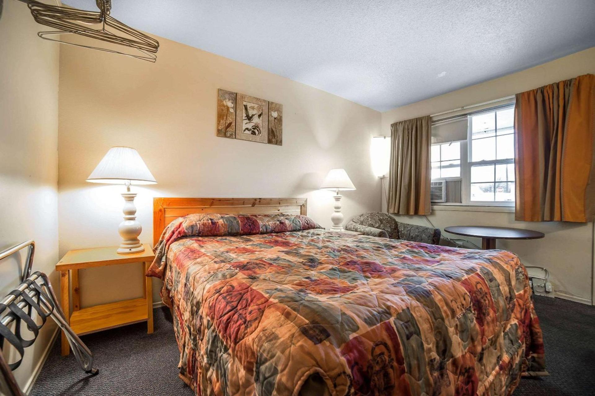 Rodeway Inn La Grande - Island City photo 14