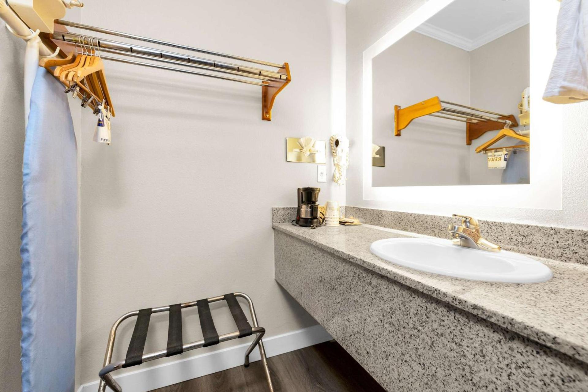 SureStay by Best Western San Francisco Marina District photo 2