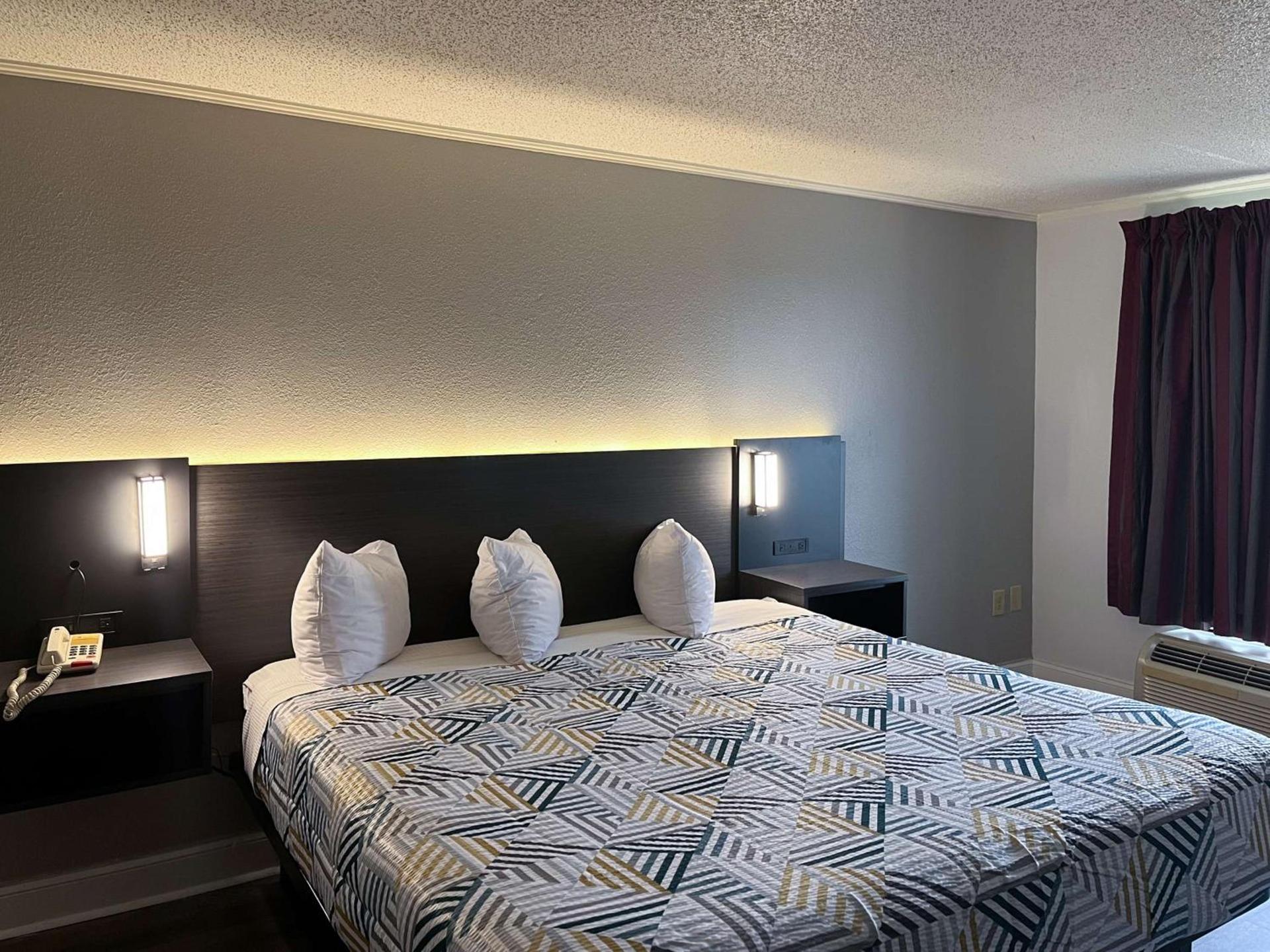 Studio 6 Suites Perry, GA photo 8