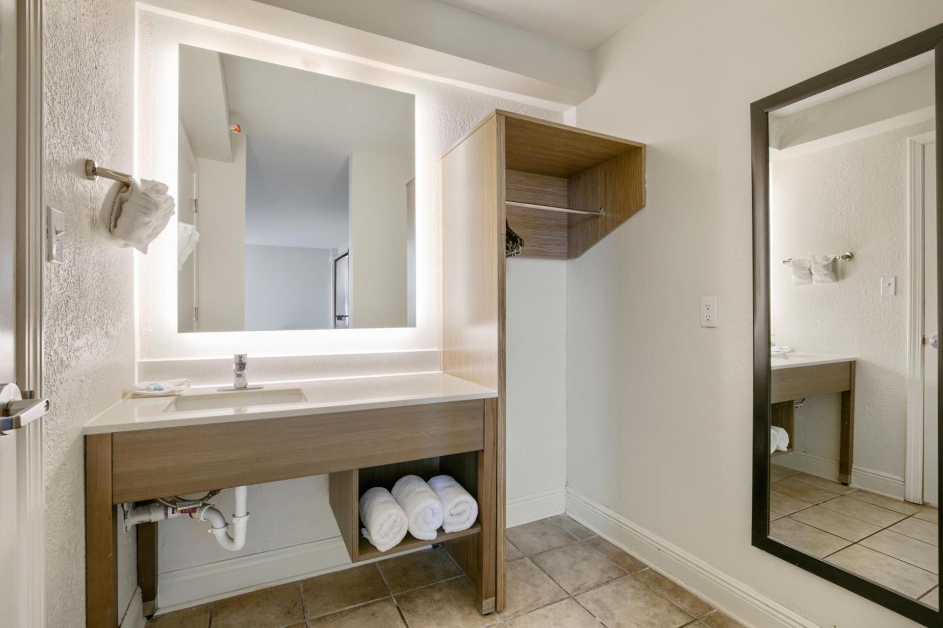 Beachside Resort Hotel photo 10