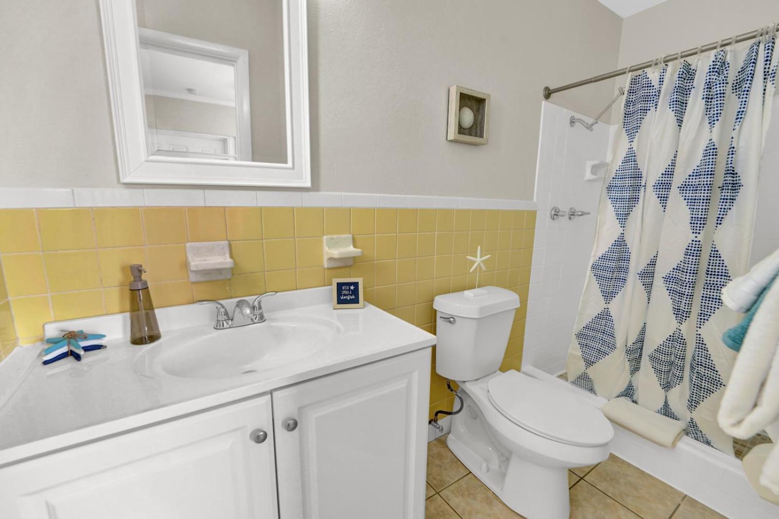 Sea Foam Suites photo 54