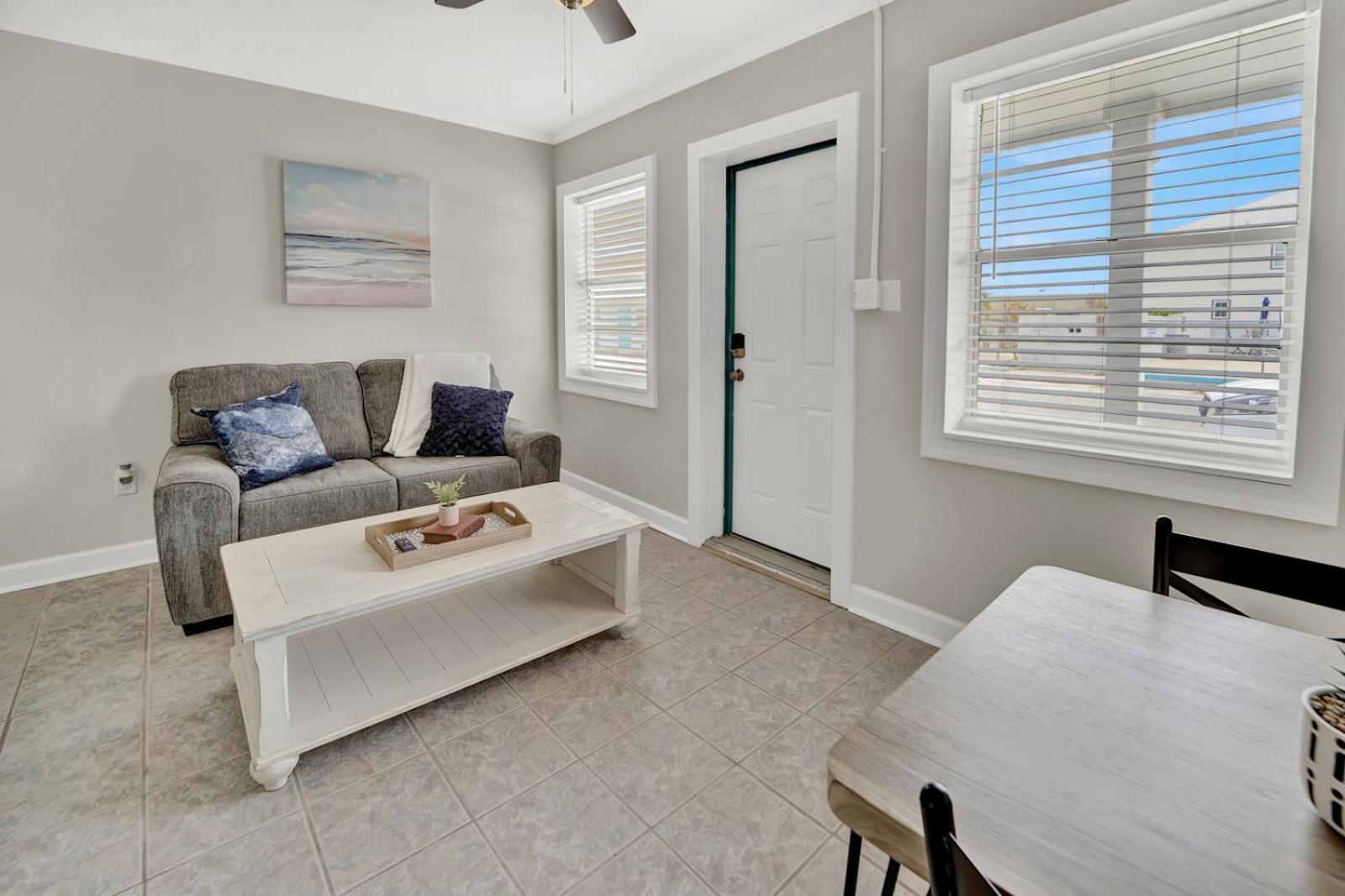 Sea Foam Suites photo 60