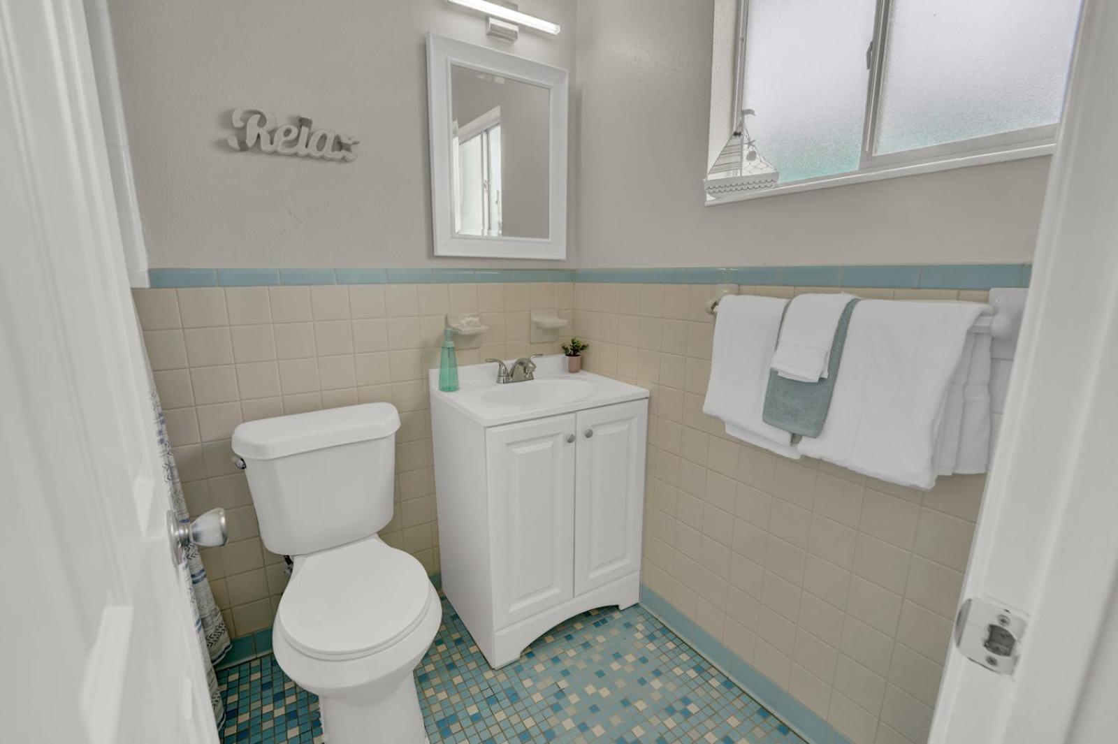 Sea Foam Suites photo 13