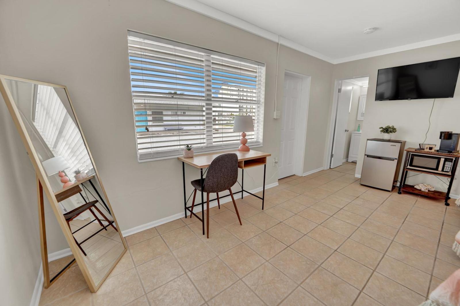 Sea Foam Suites photo 56