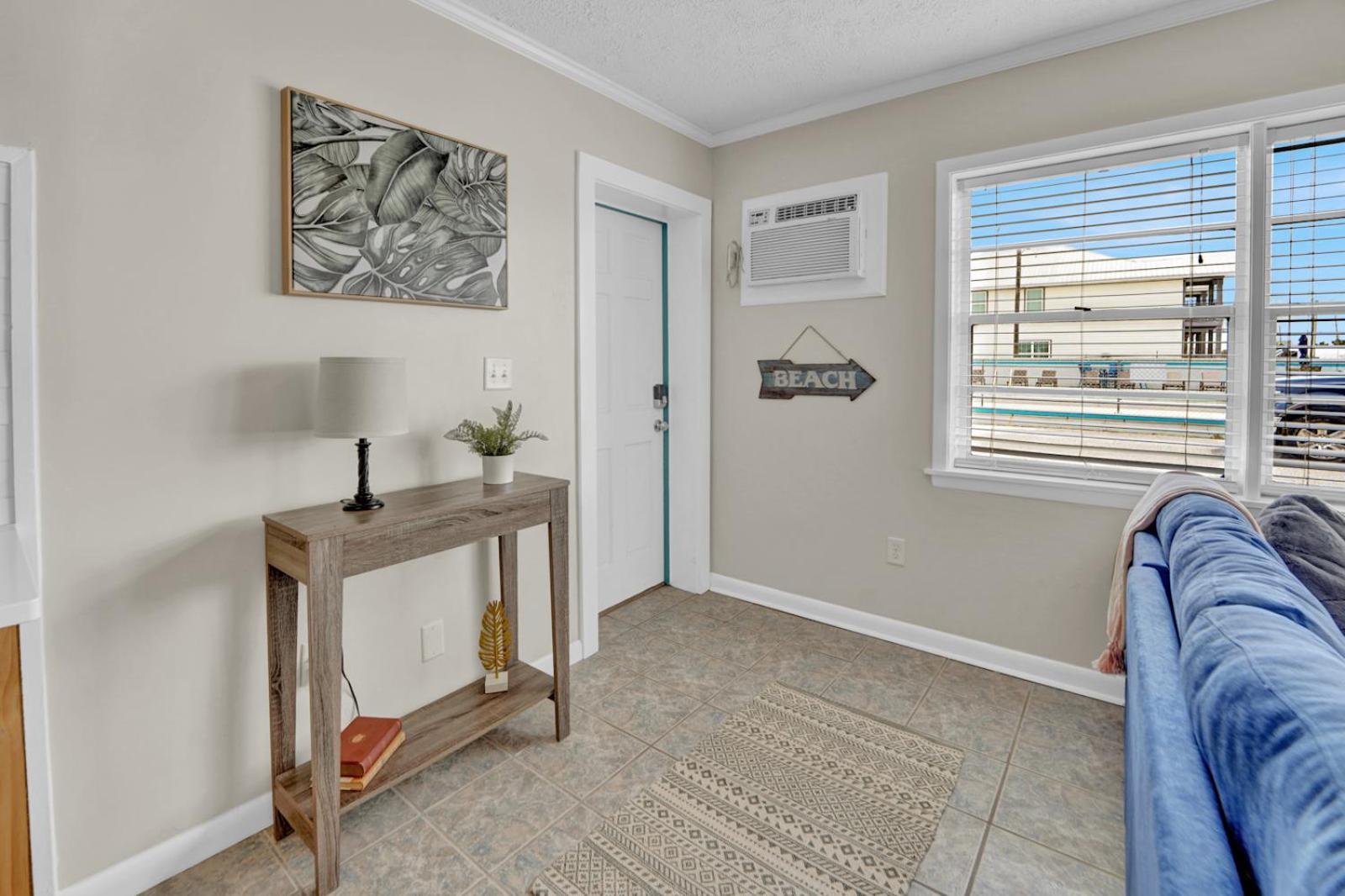 Sea Foam Suites photo 36