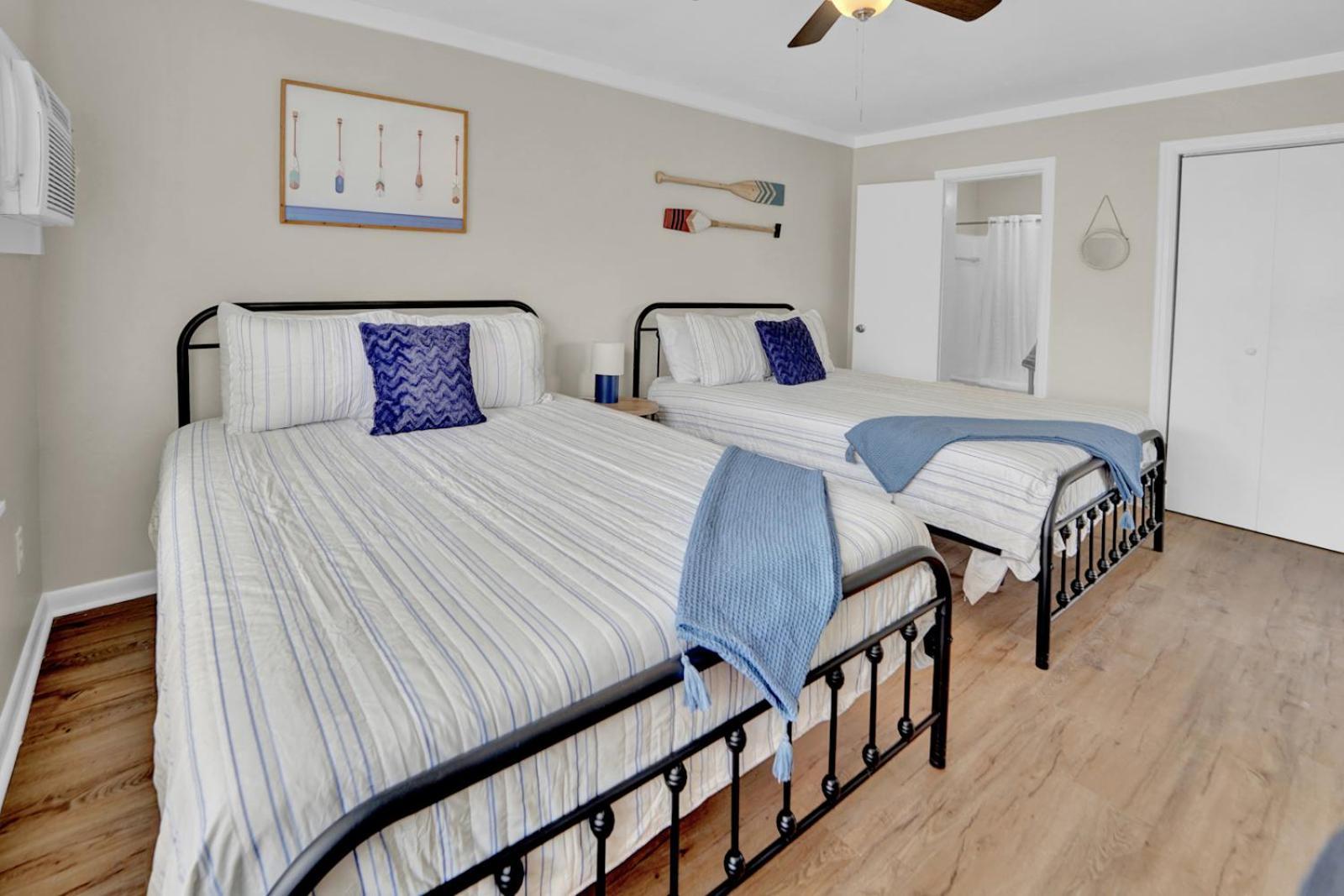 Sea Foam Suites photo 18