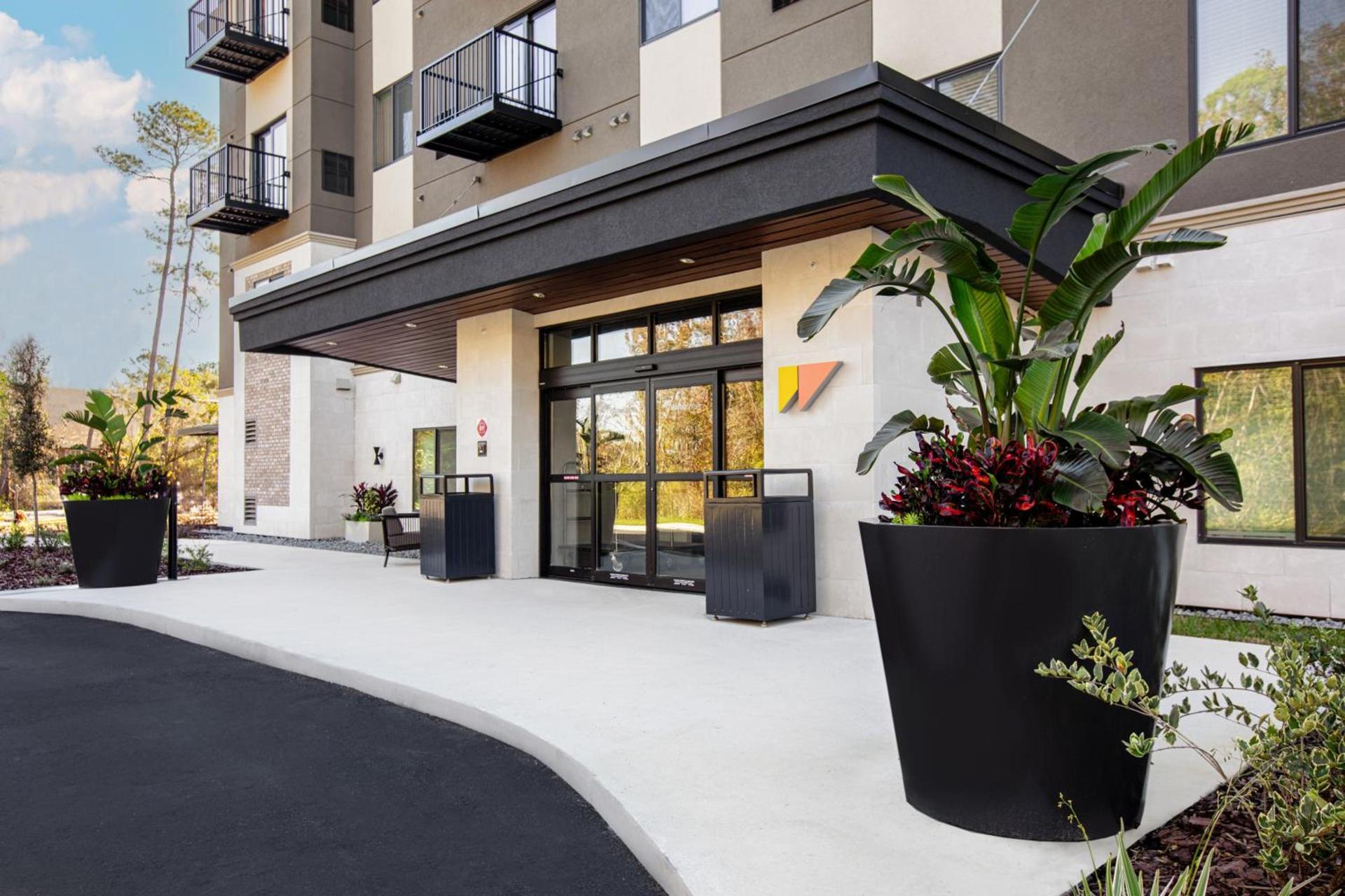 WaterWalk Extended Stay by Wyndham Jacksonville Deerwood Pk photo 34