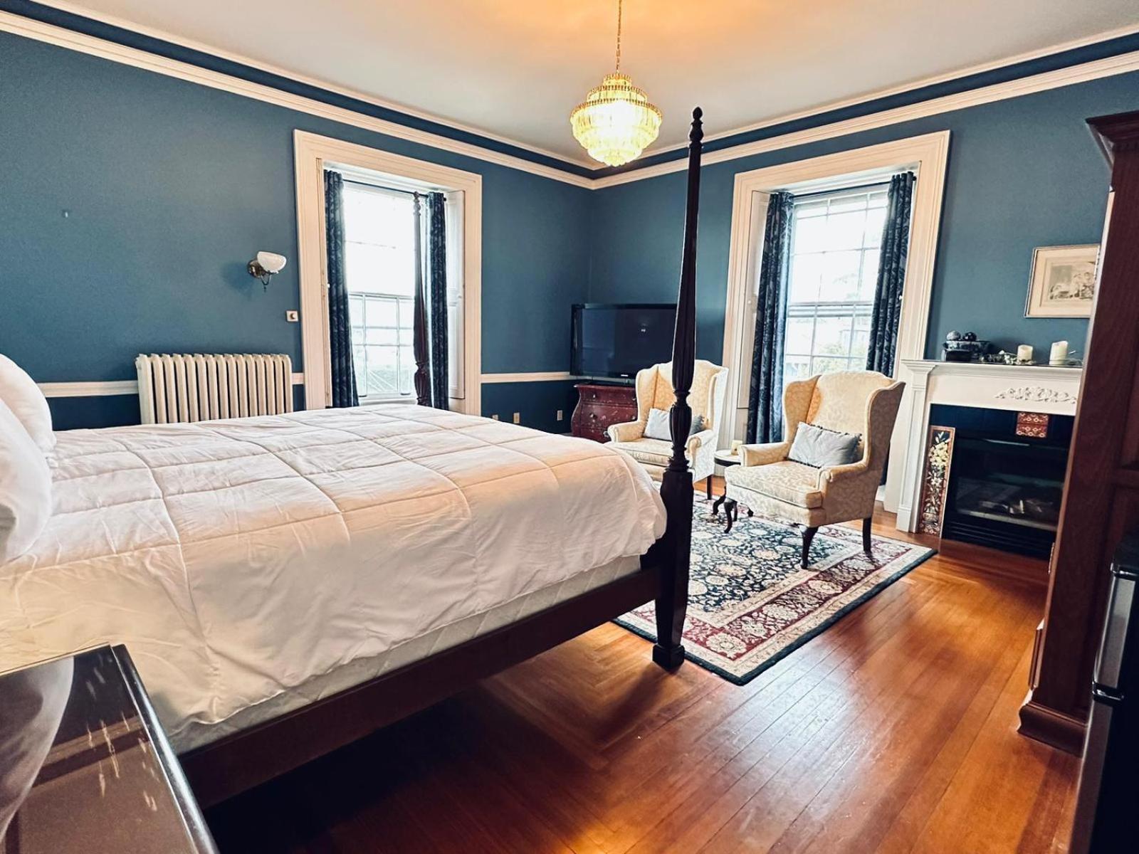 The Hamilton Hoppin House photo 47