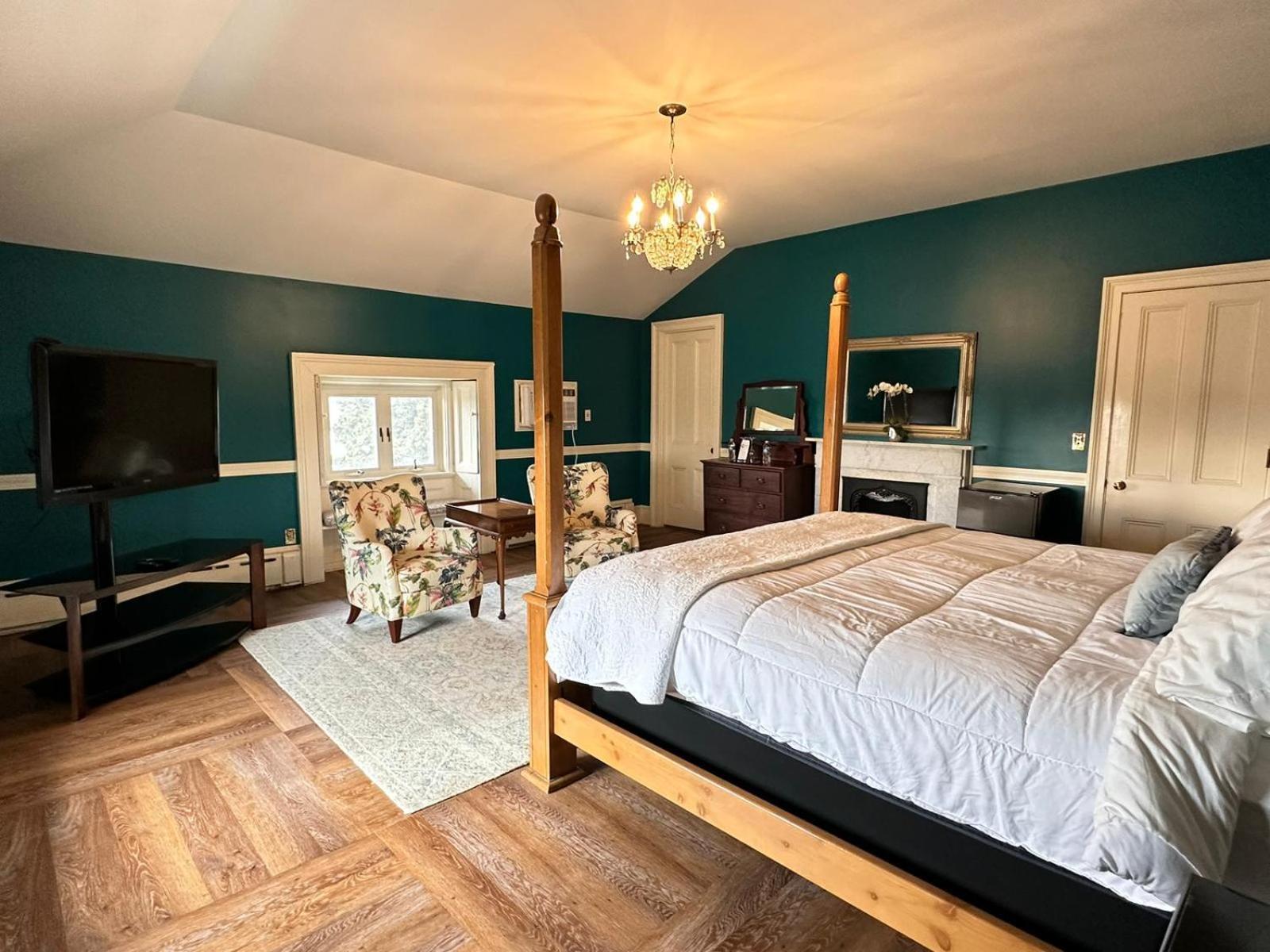 The Hamilton Hoppin House photo 52
