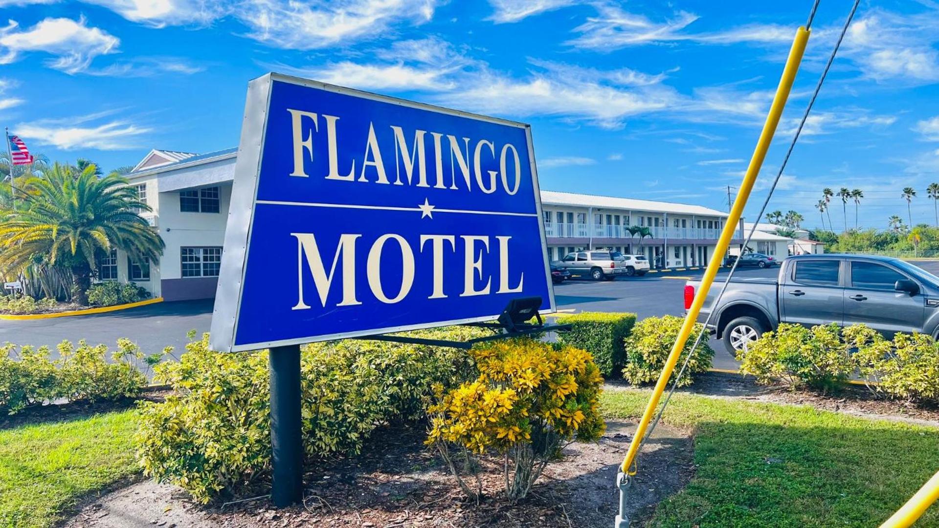 Flamingo Motel photo 2