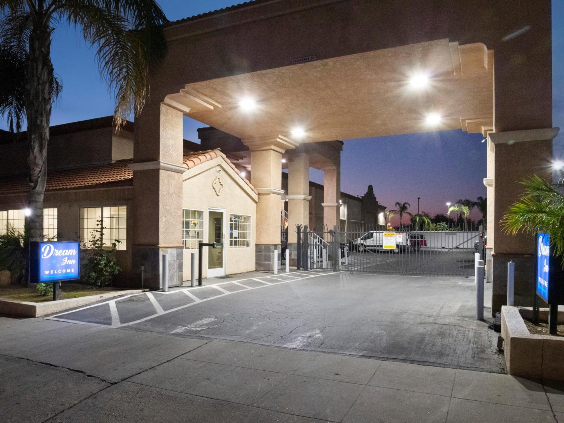 Dream Inn photo 4