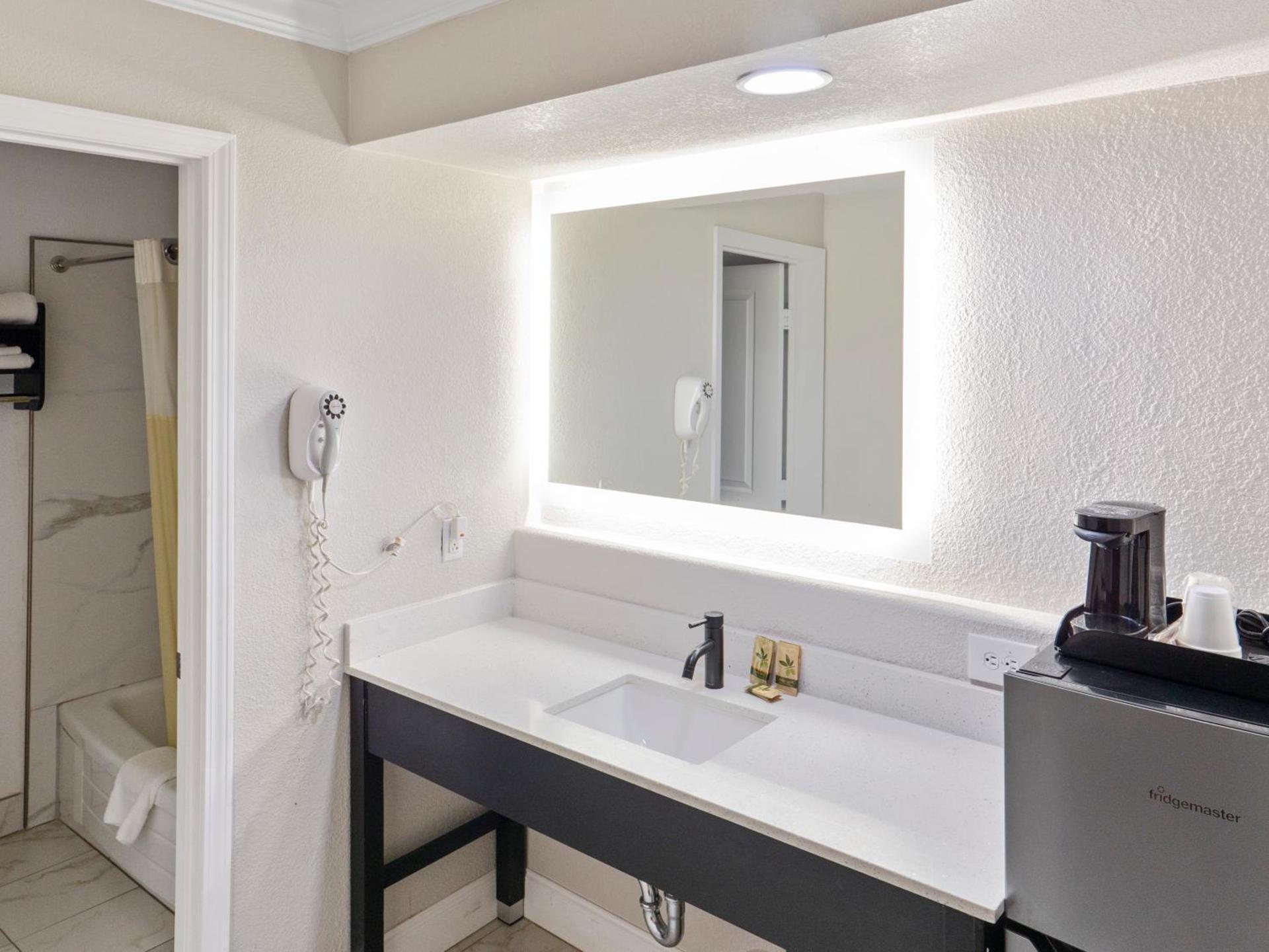 Dream Inn photo 21
