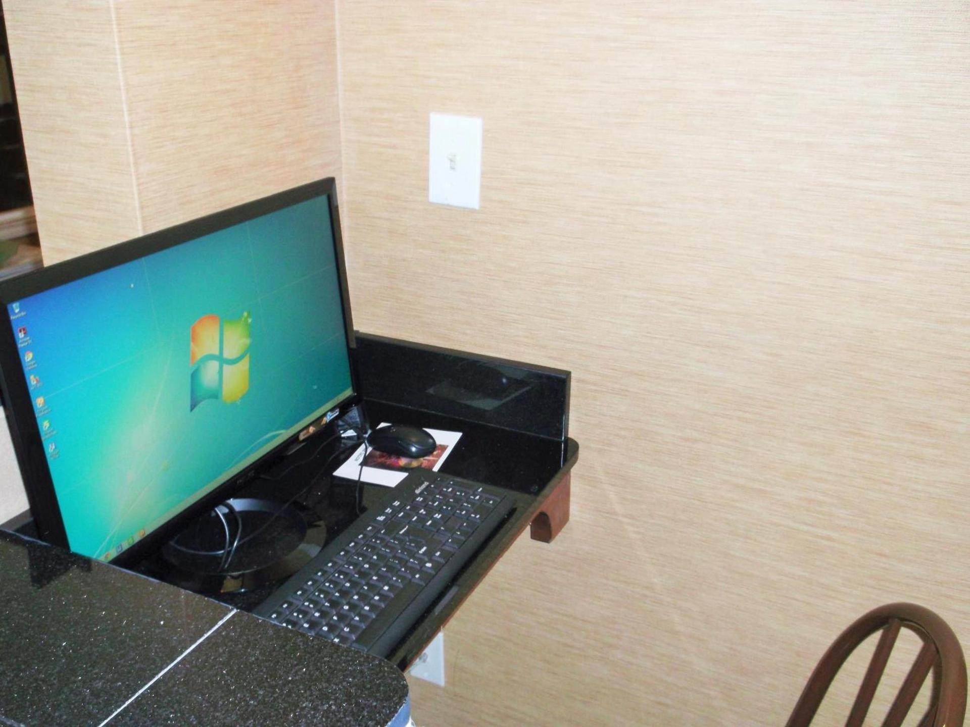 Downtown Value Inn photo 14