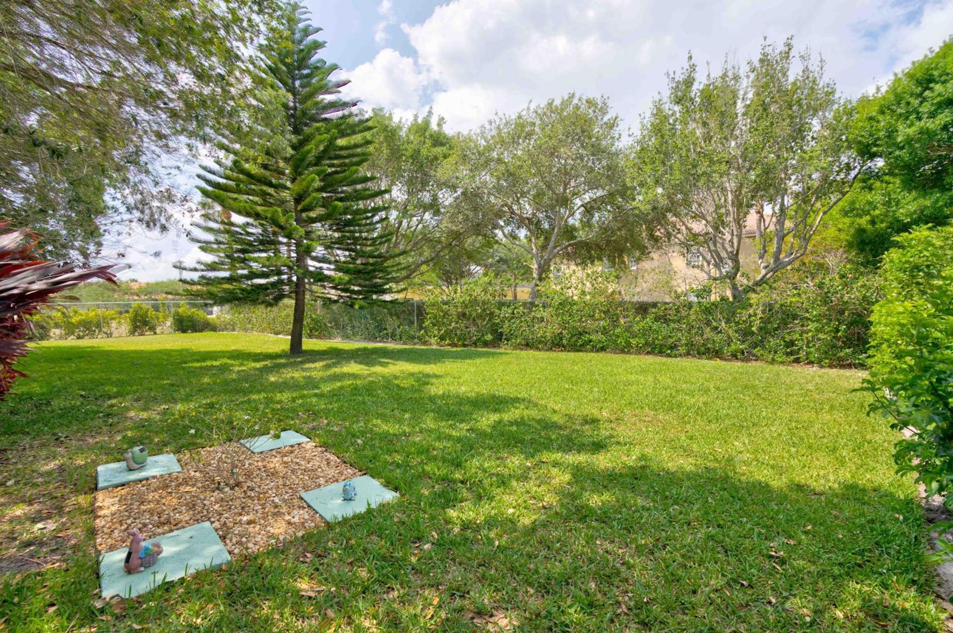 Tequesta Palms Inn photo 42