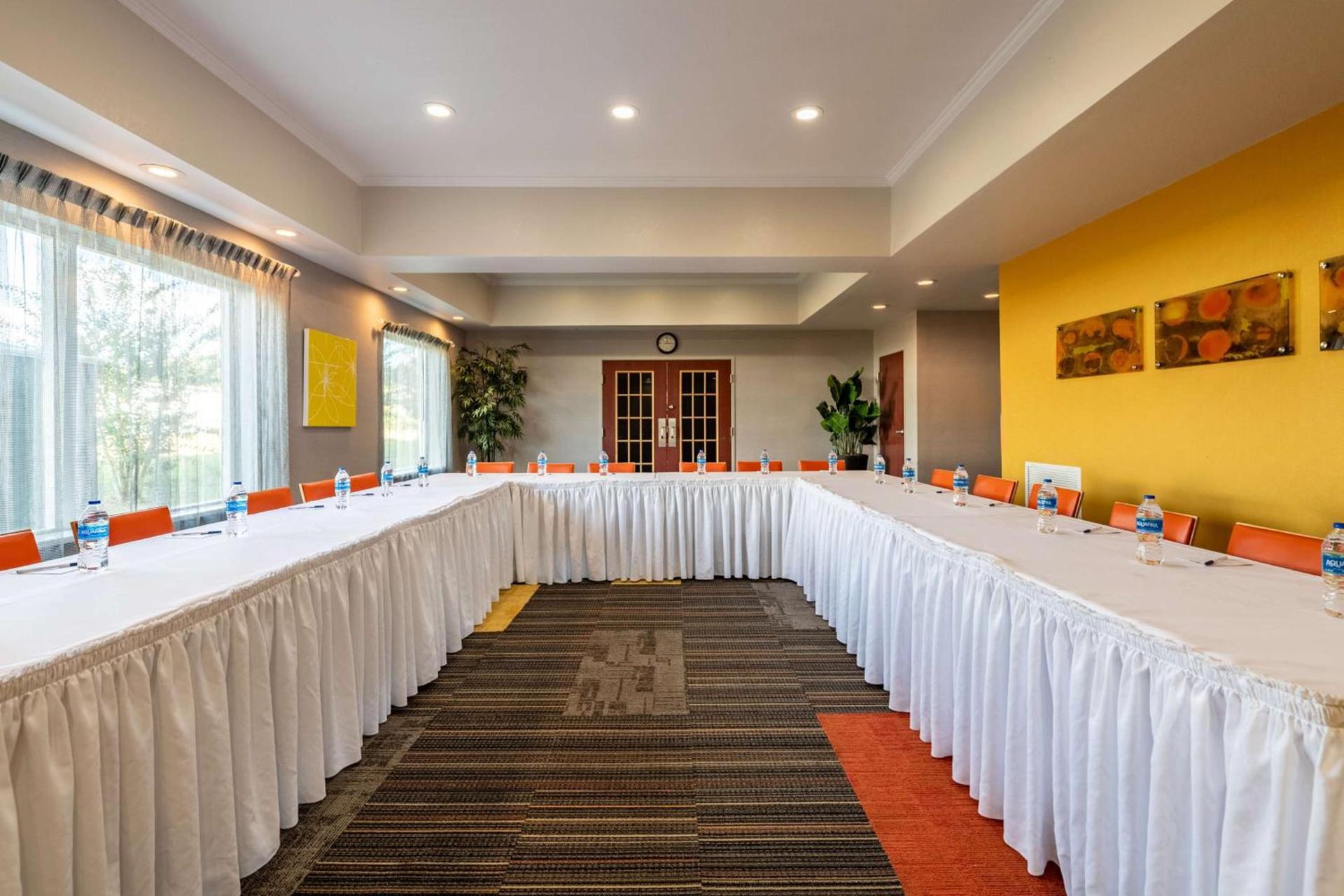 Best Western Auburndale Inn & Suites photo 39