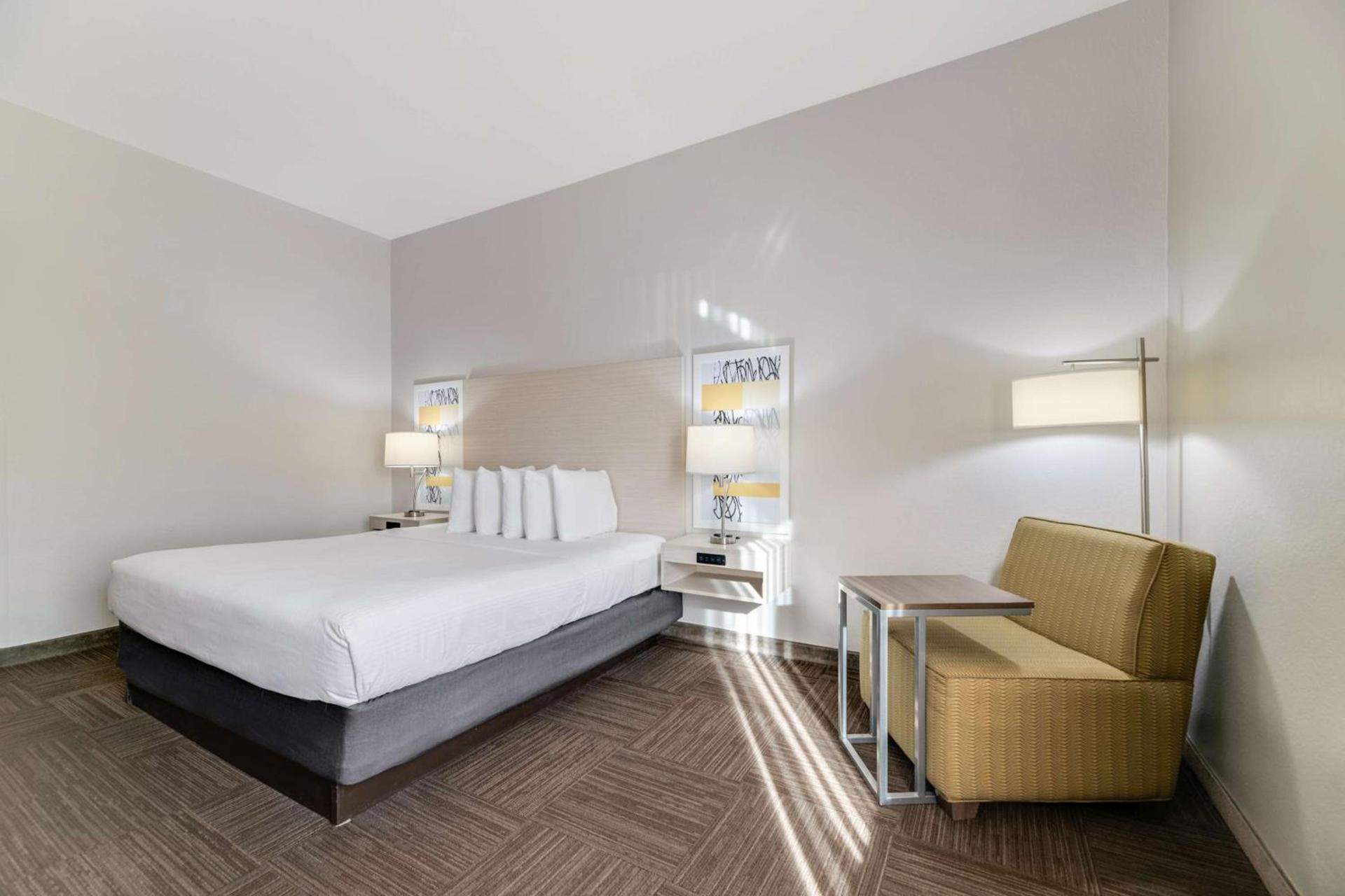 Best Western Auburndale Inn & Suites photo 12