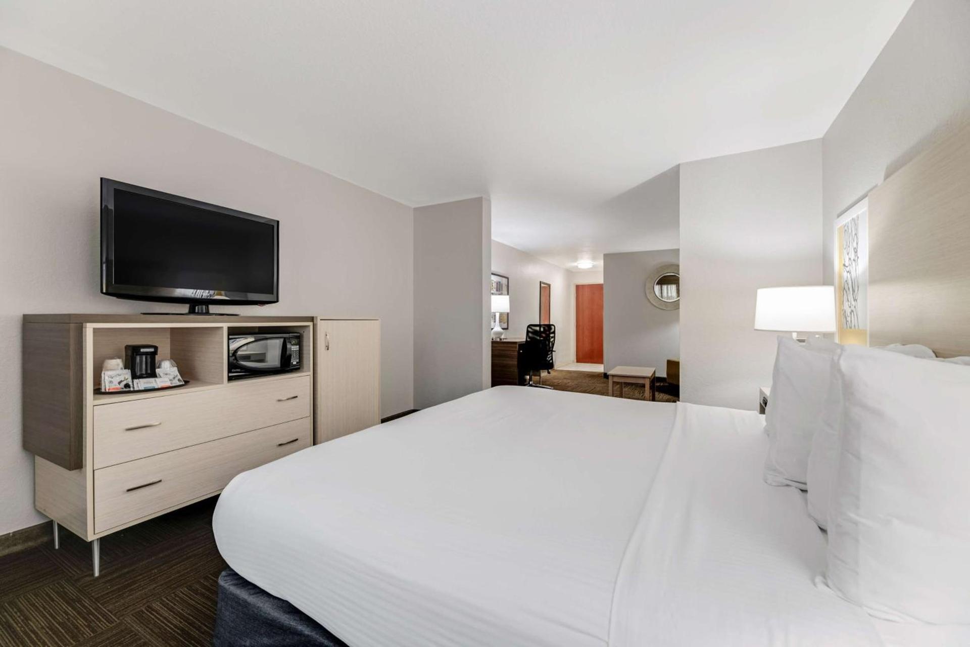 Best Western Auburndale Inn & Suites photo 22