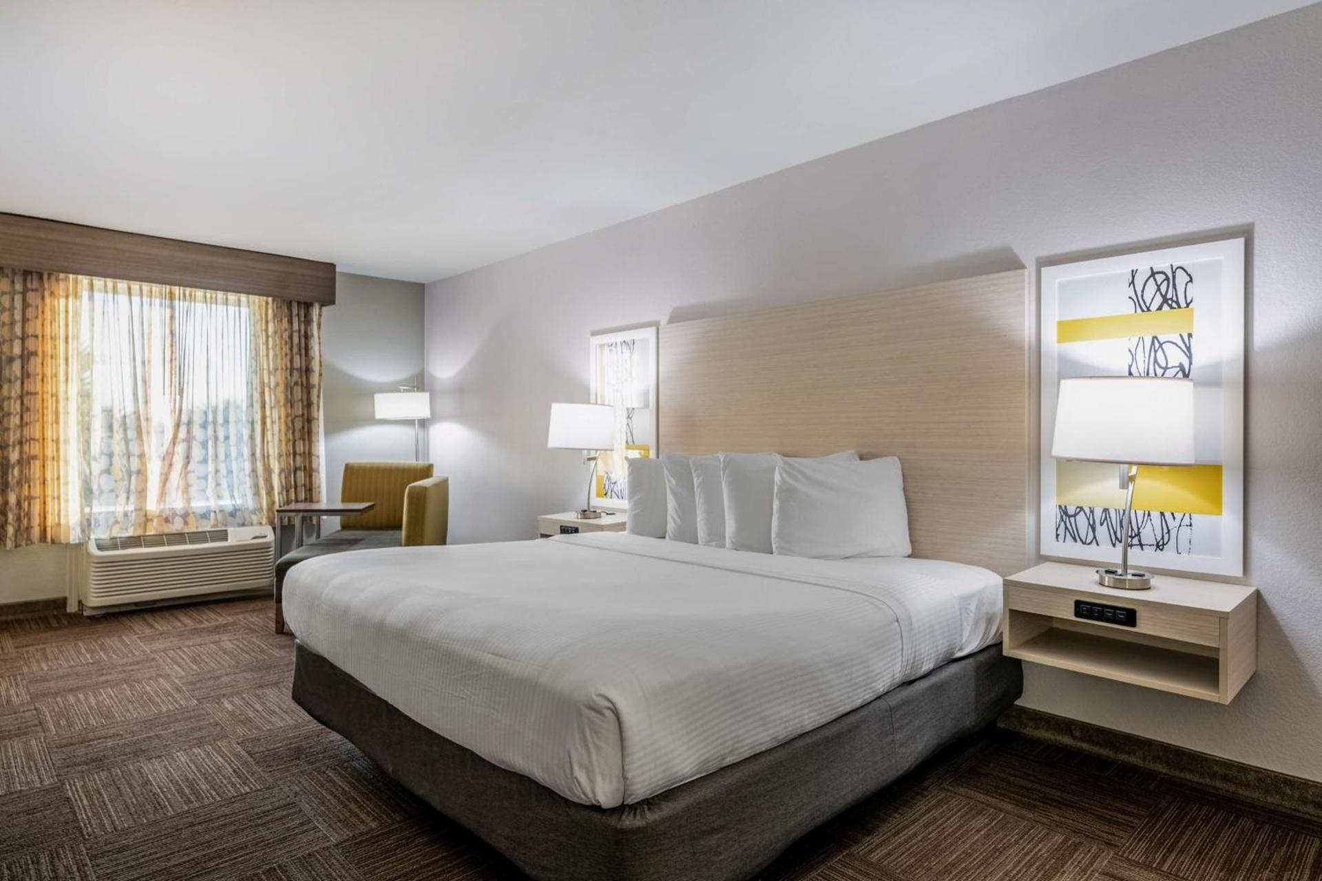 Best Western Auburndale Inn & Suites photo 31