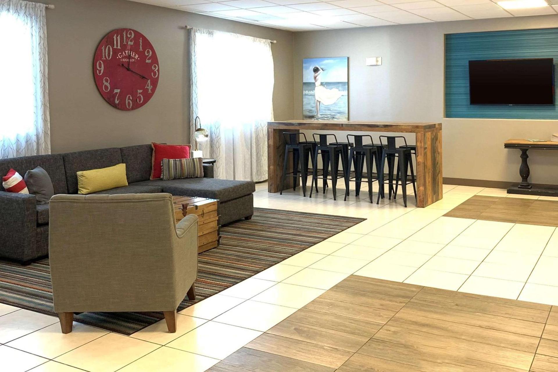 Country Inn & Suites by Radisson Rehoboth Beach - Dewey photo 10