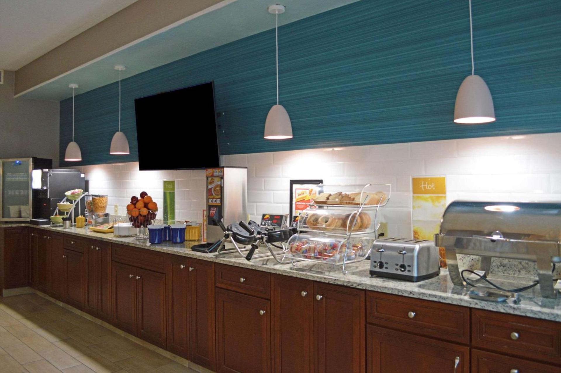 Country Inn & Suites by Radisson Rehoboth Beach - Dewey photo 33