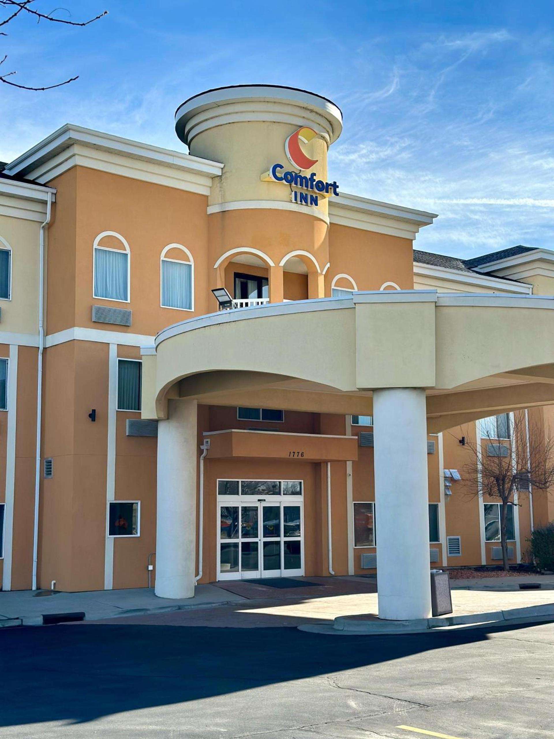 Comfort Inn Ogden near Event Center photo 40