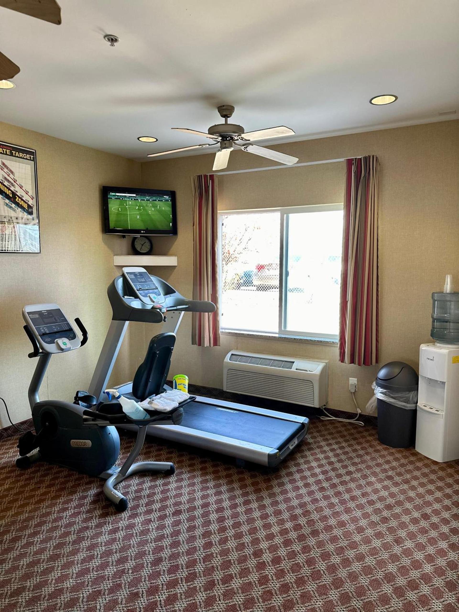 Comfort Inn Ogden near Event Center photo 50