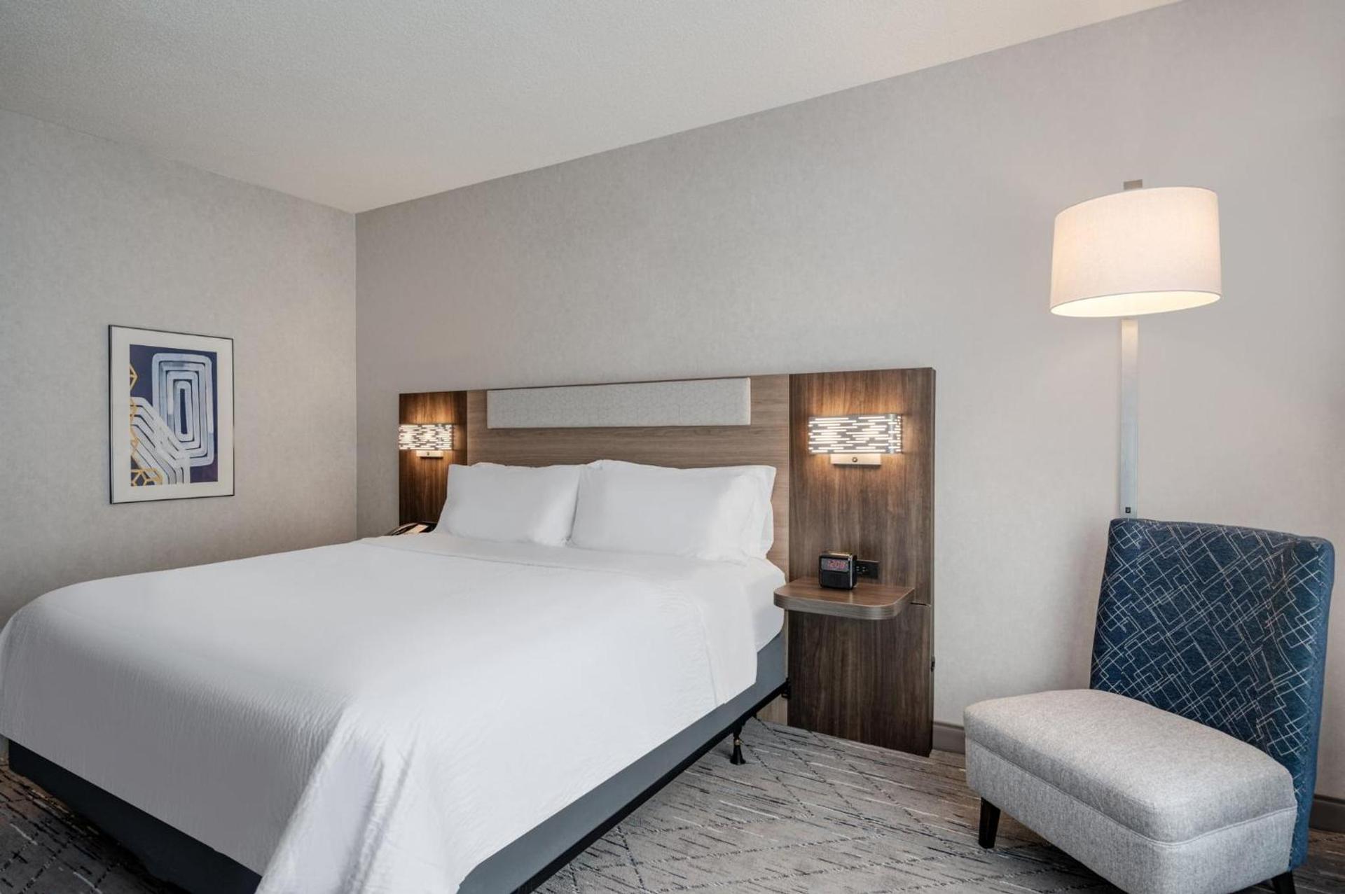 Holiday Inn Express & Suites Wadsworth by IHG photo 36