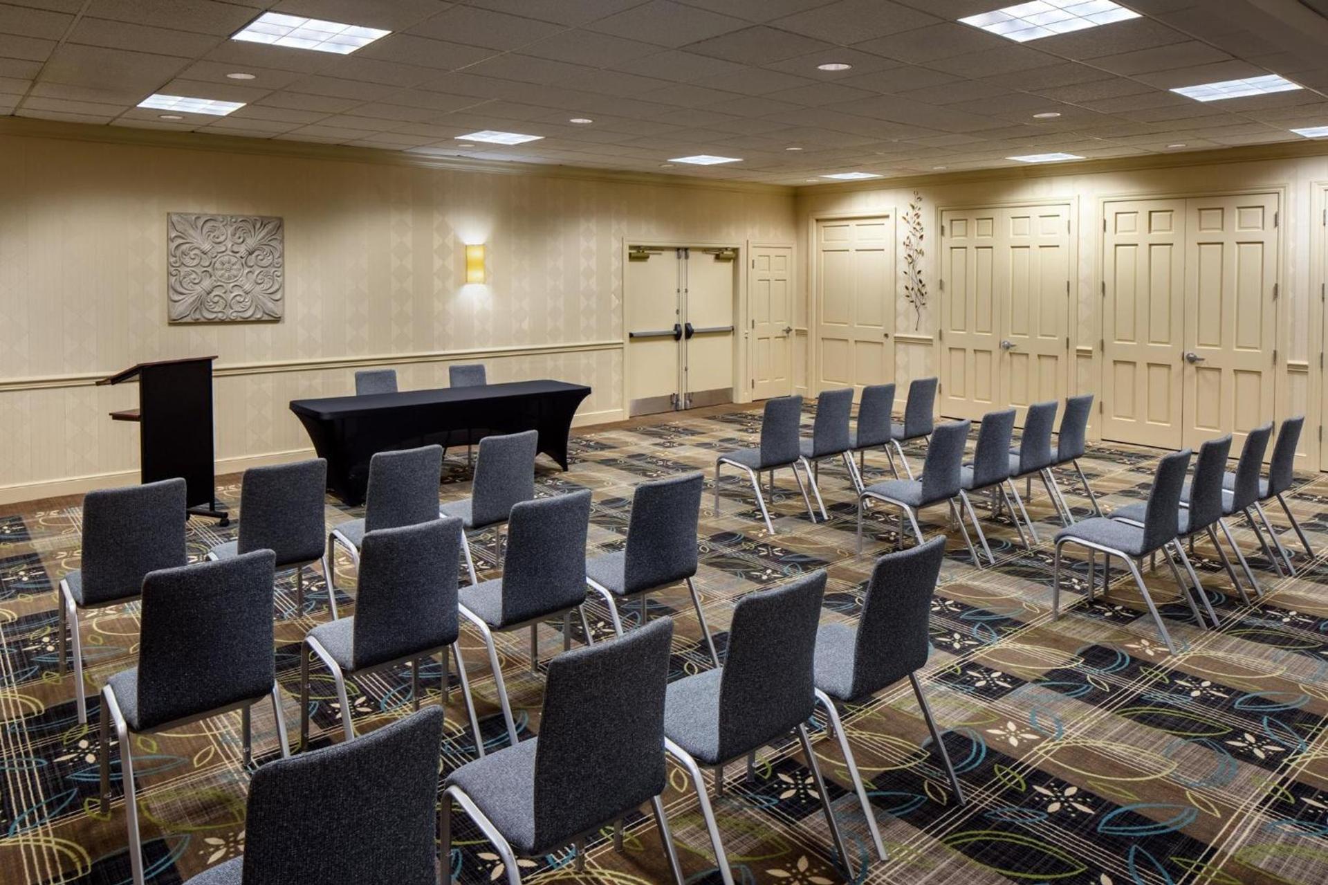 Holiday Inn Weirton-Steubenville Area photo 41