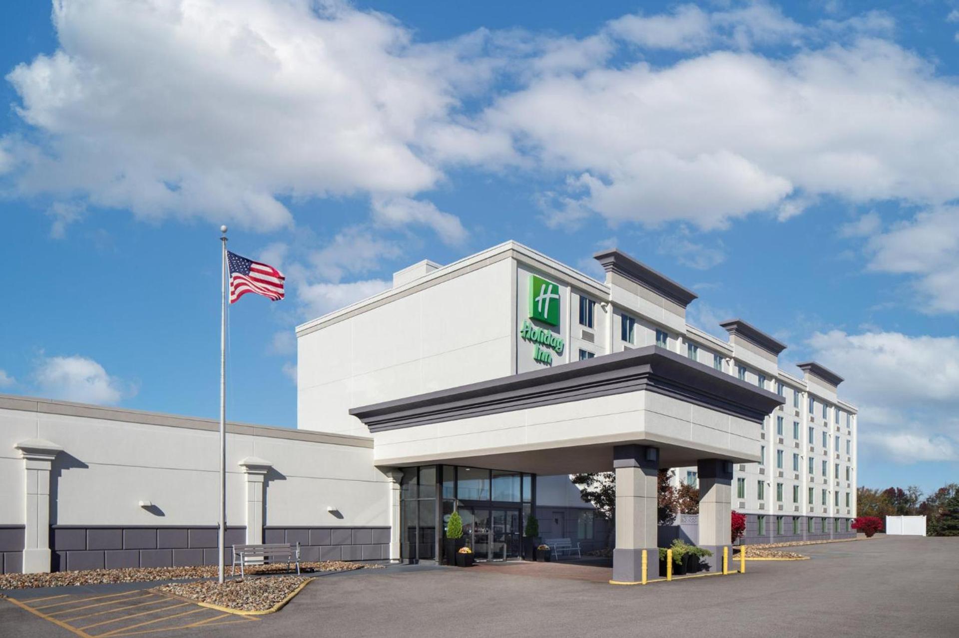 Holiday Inn Weirton-Steubenville Area photo 1