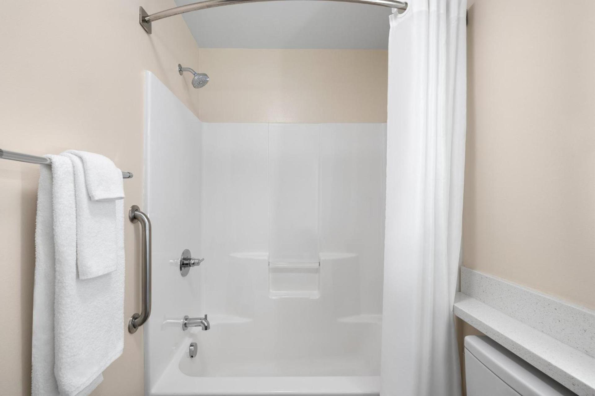Candlewood Suites Sioux Falls by IHG photo 25