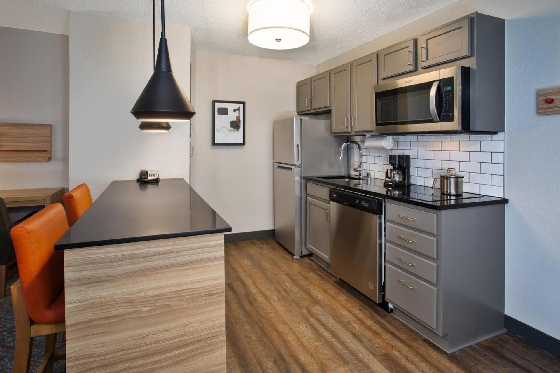 Candlewood Suites Kenosha - Pleasant Prairie by IHG photo 39