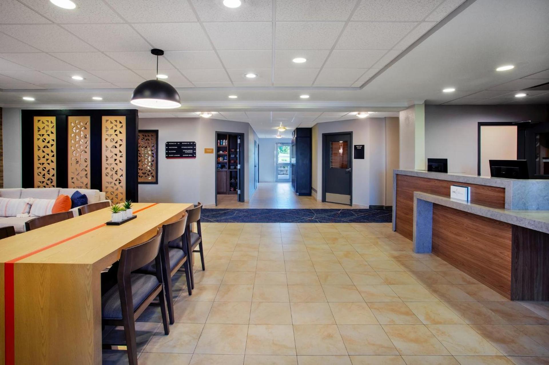 Candlewood Suites Kenosha - Pleasant Prairie by IHG photo 25