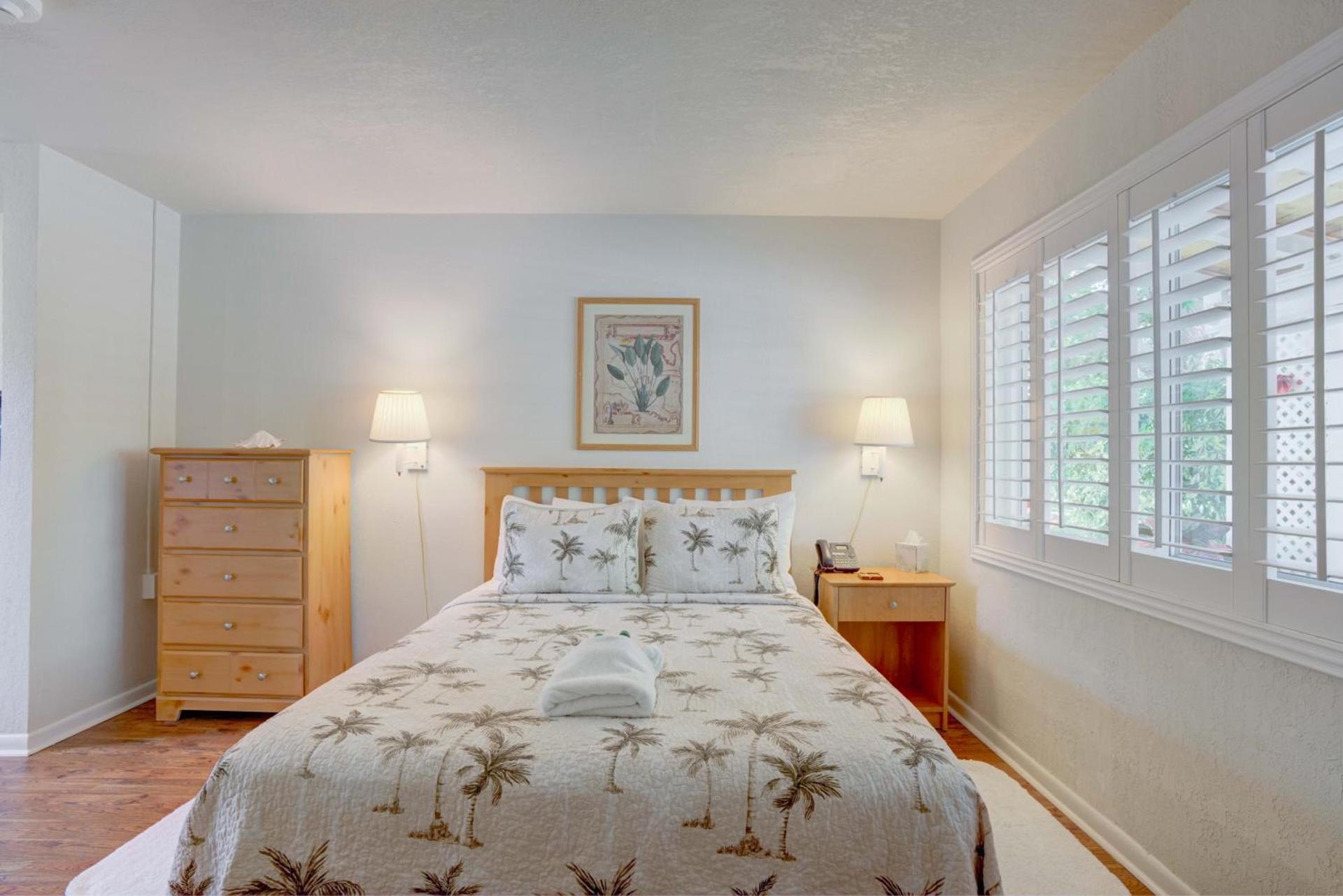Tequesta Palms Inn photo 36