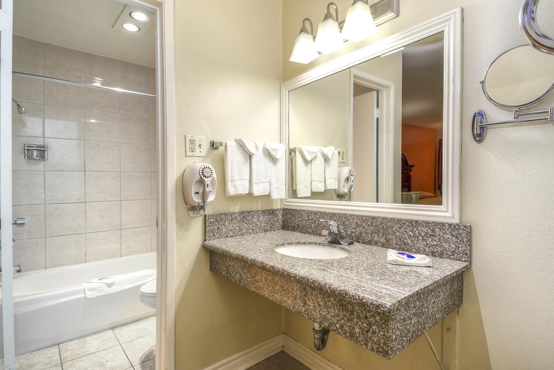 Motel 6-Claremont, CA photo 41