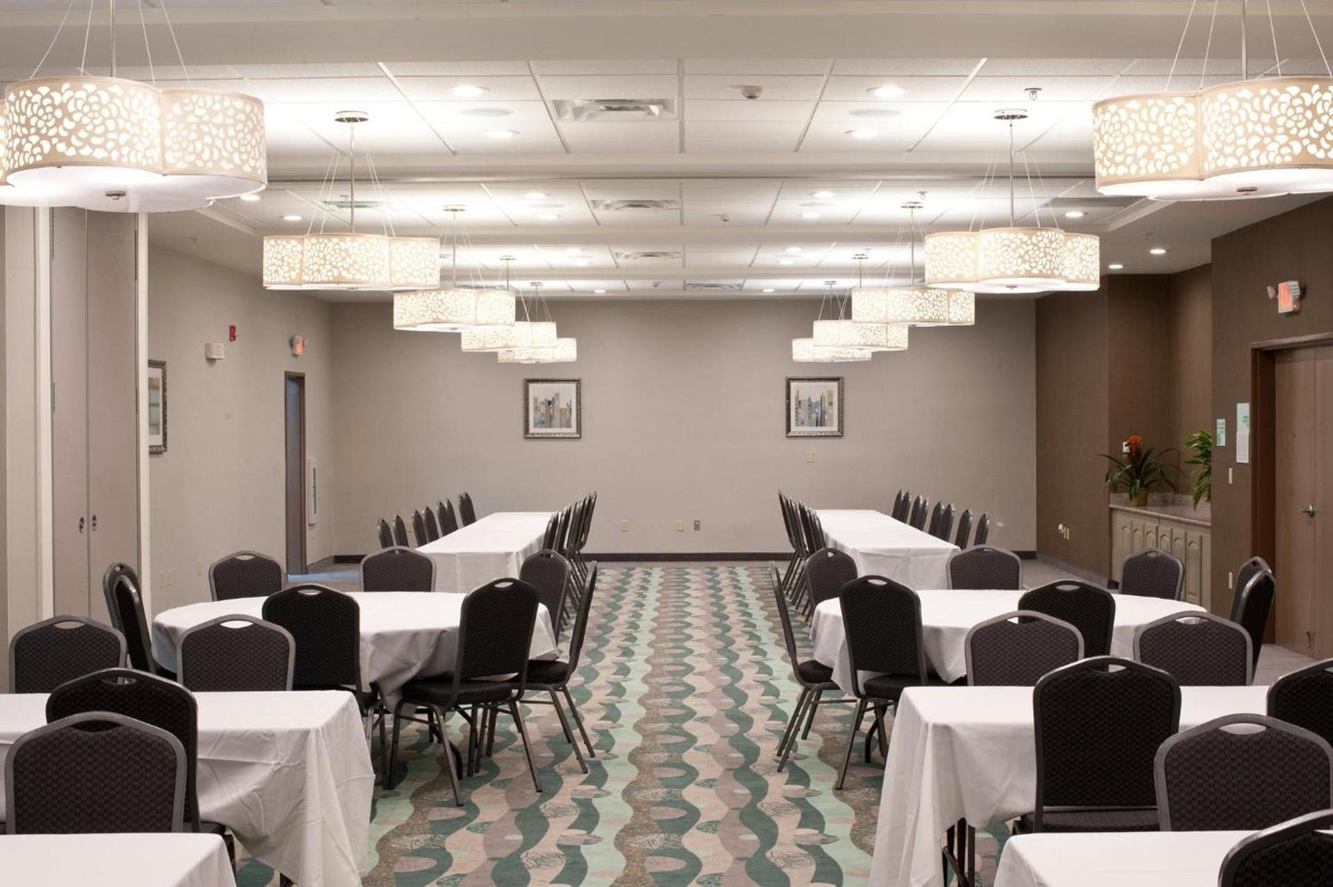 Holiday Inn Guin by IHG photo 46