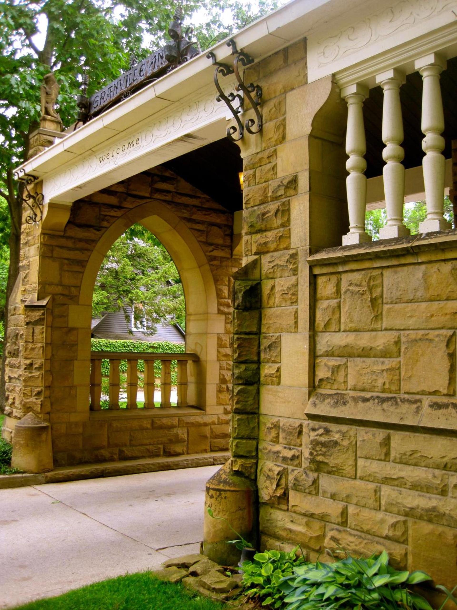 Granville Inn photo 16
