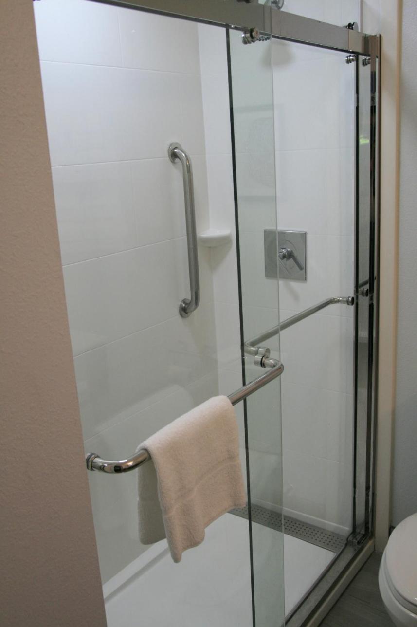 Hampton Inn by Hilton Concord/Bow photo 10
