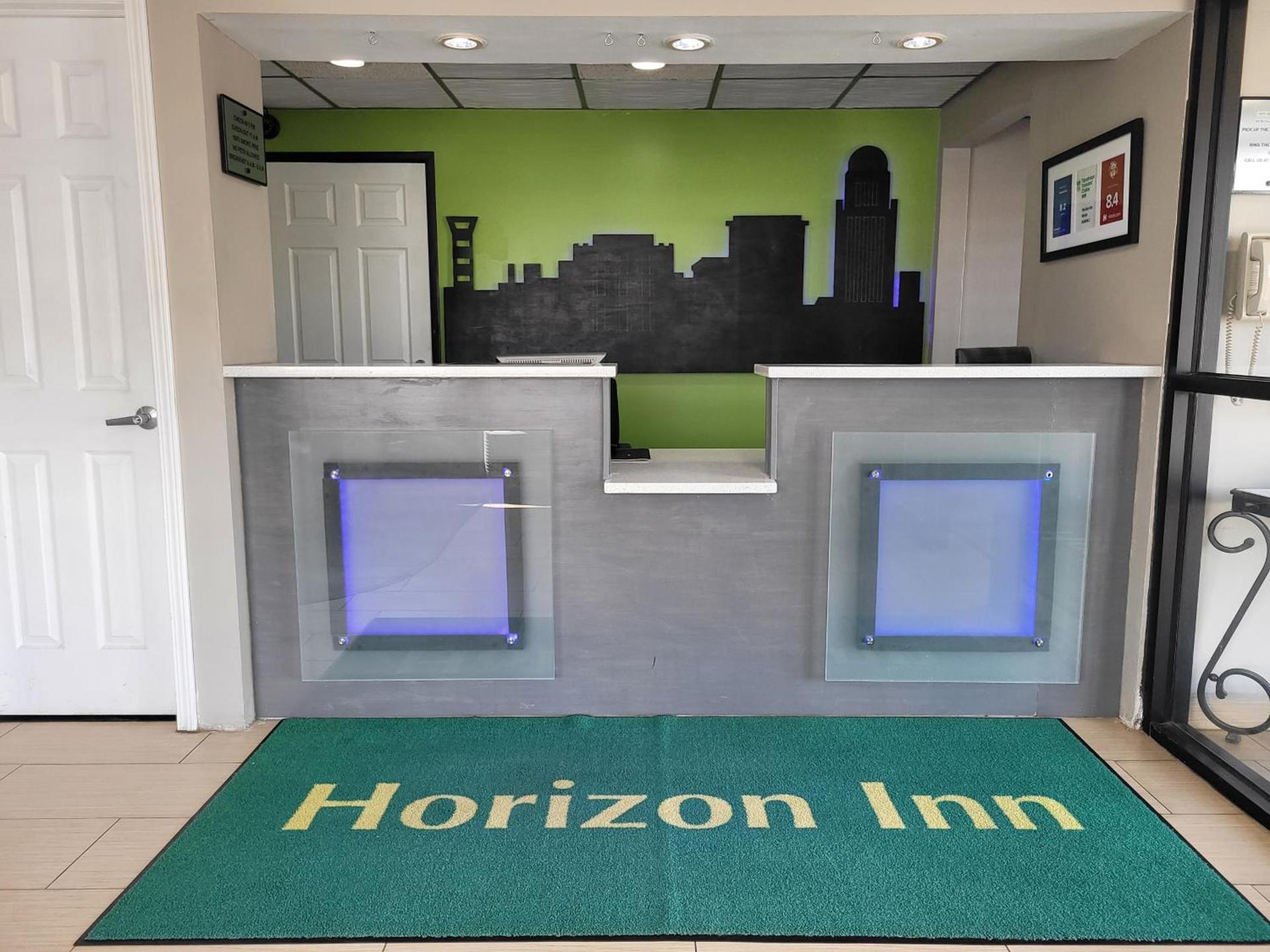 Horizon Inn photo 6