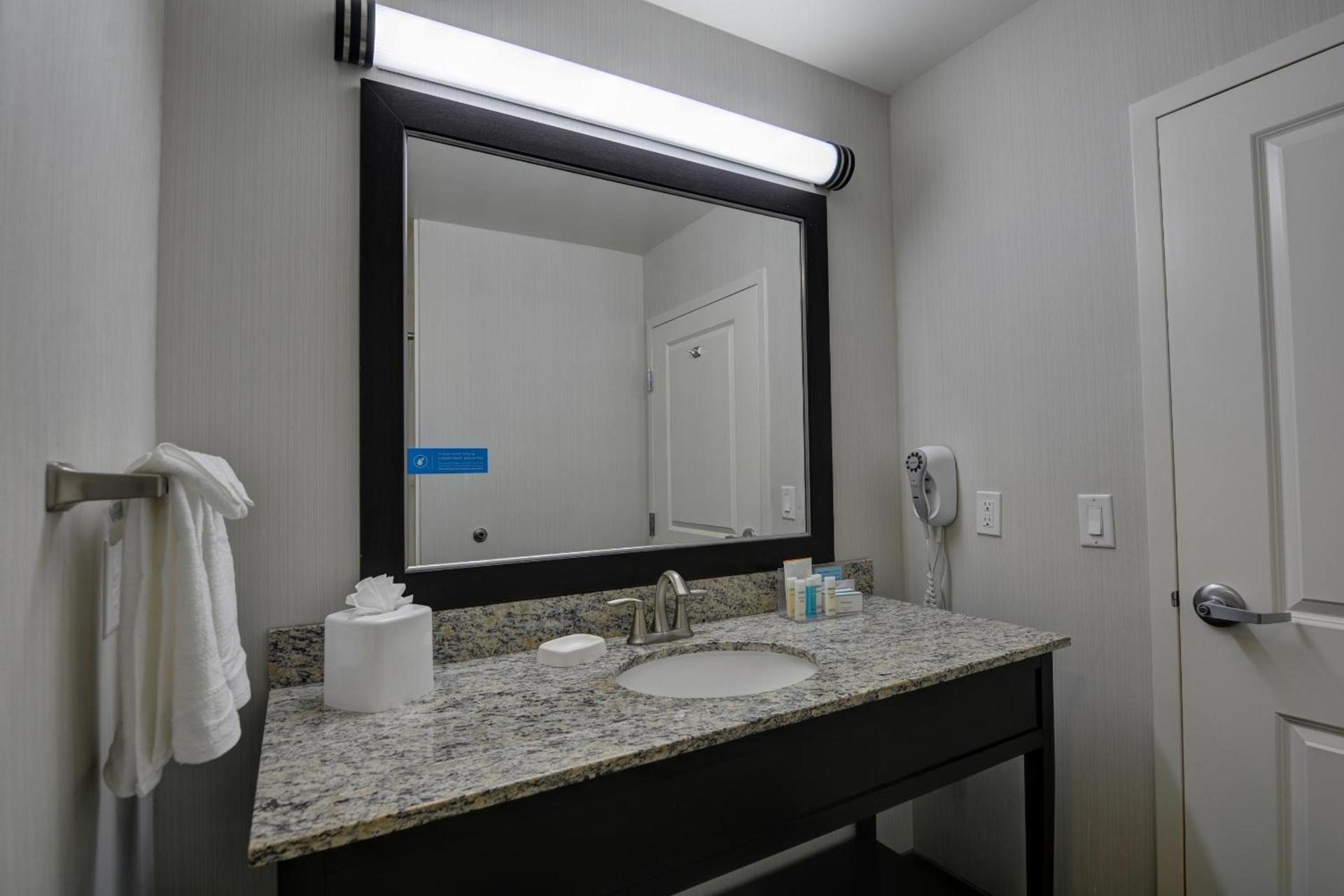 Hampton Inn & Suites Denver Airport / Gateway Park photo 37